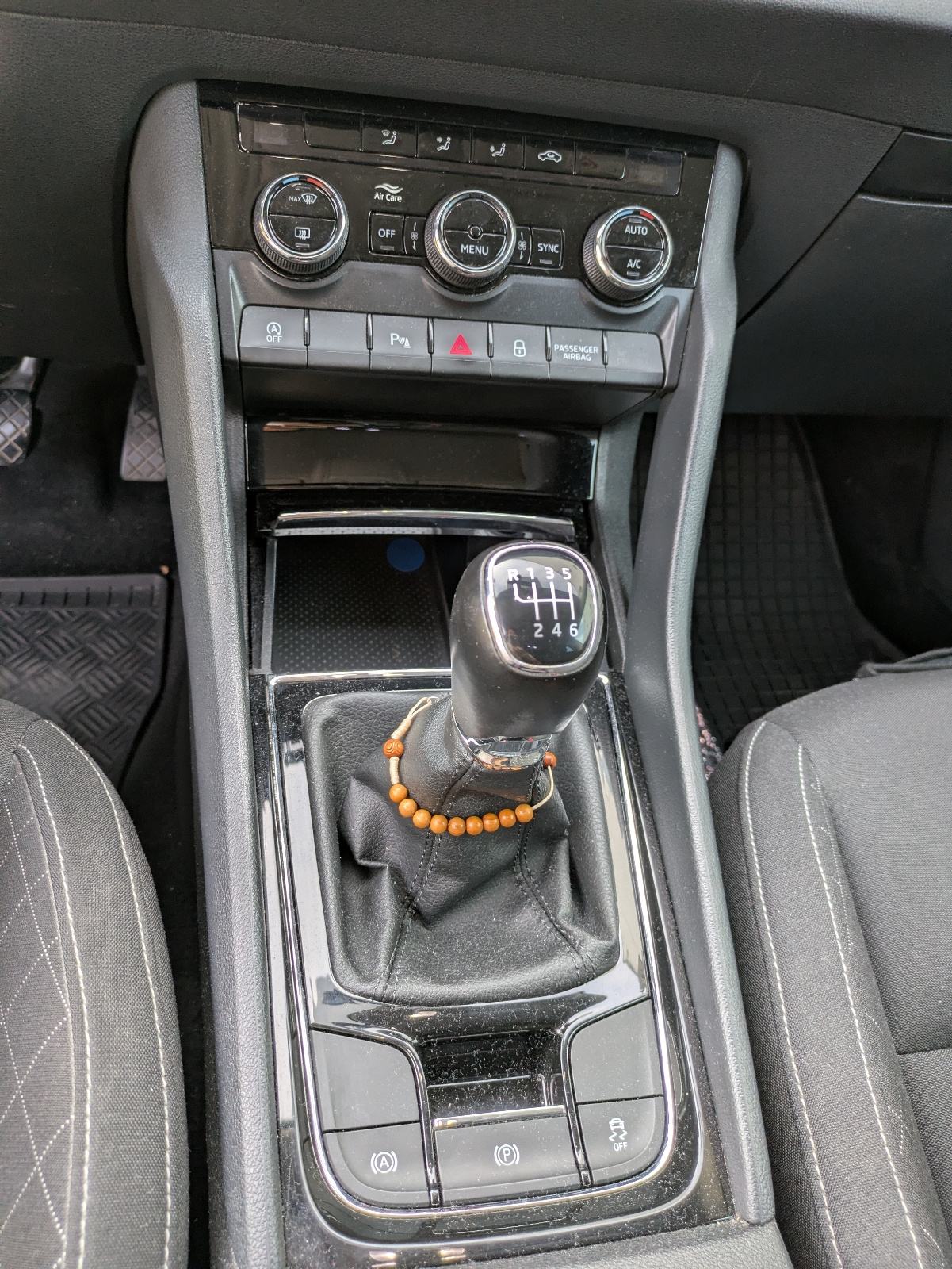 Škoda Karoq 1,6 TDI, fotografija 12