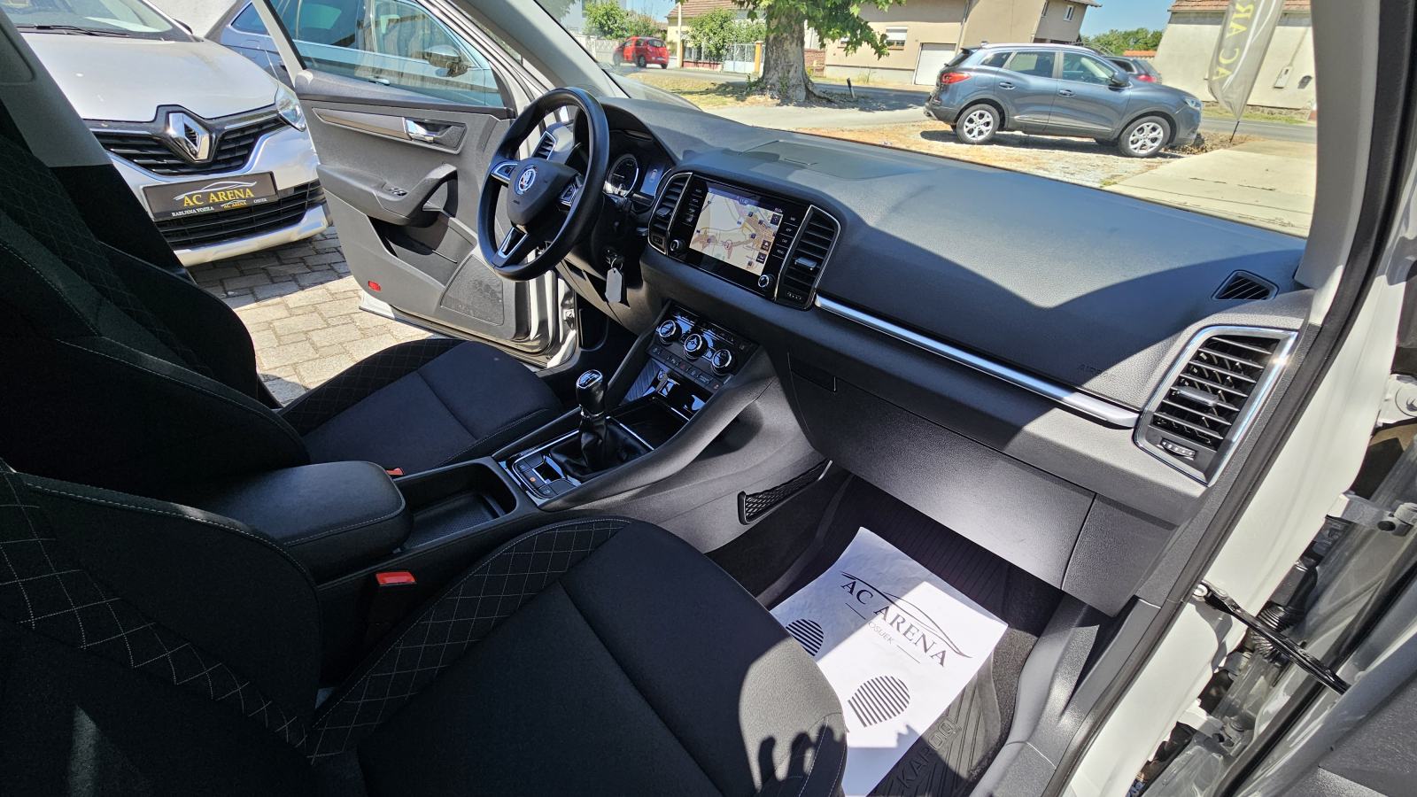 Škoda Karoq 1.6 TDI●Soleil●Matrix full led●Navi●Servisna, fotografija 14