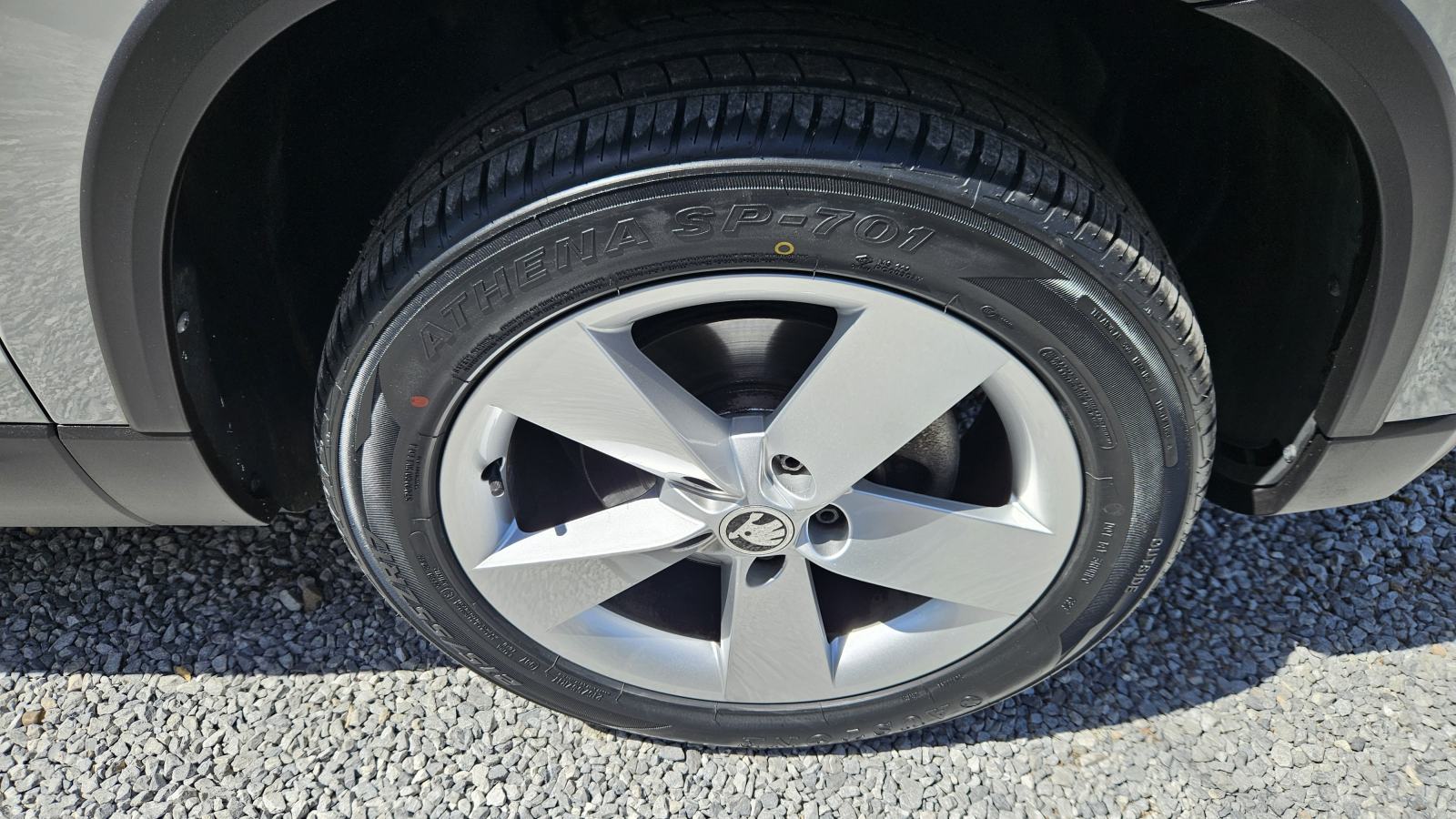 Škoda Karoq 1.6 TDI●Soleil●Matrix full led●Navi●Servisna, fotografija 10