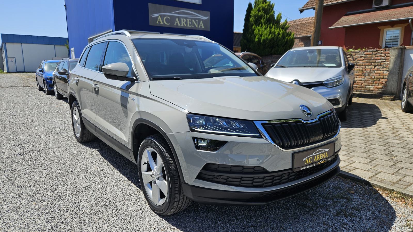 Škoda Karoq 1.6 TDI●Soleil●Matrix full led●Navi●Servisna, pogled izvana - slika 1