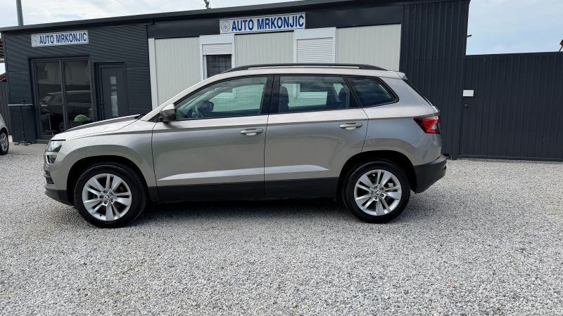 ŠKODA KAROQ 1.6 TDI *SPORTLINE*1.VL*HR AUTO*SERVISNA* GARANCIJA 1G*, fotografija 7