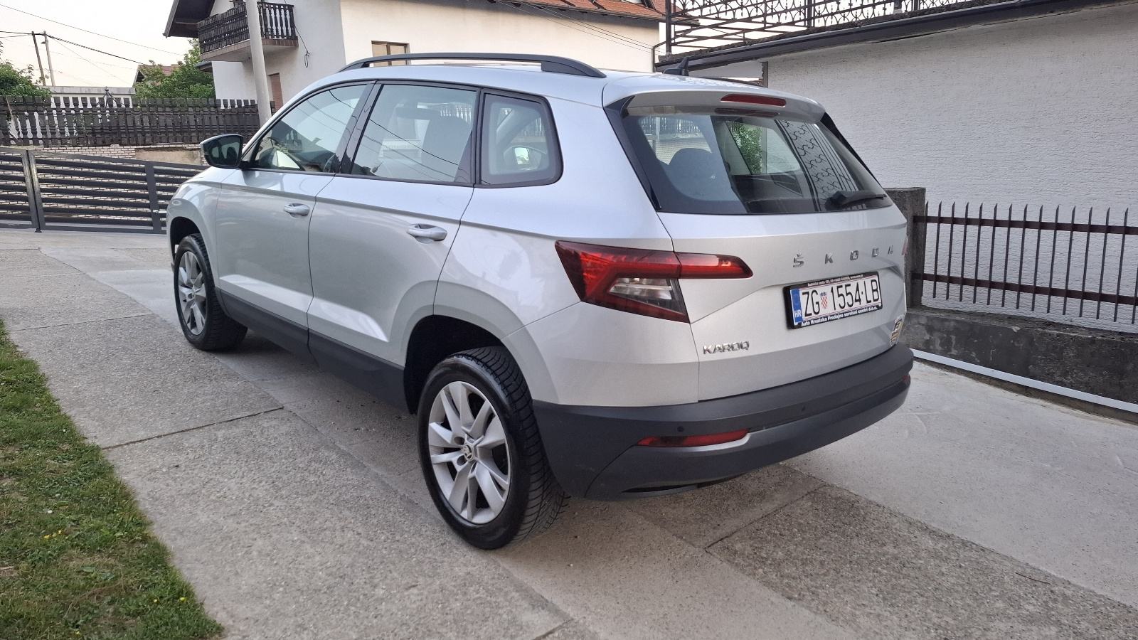 Škoda Karoq 1,6tdi automatik, fotografija 4