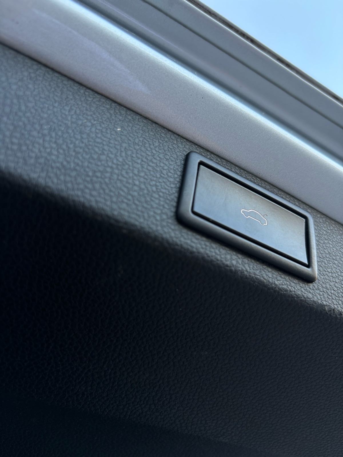 Škoda Karoq 1,6tdi automatik, fotografija 13