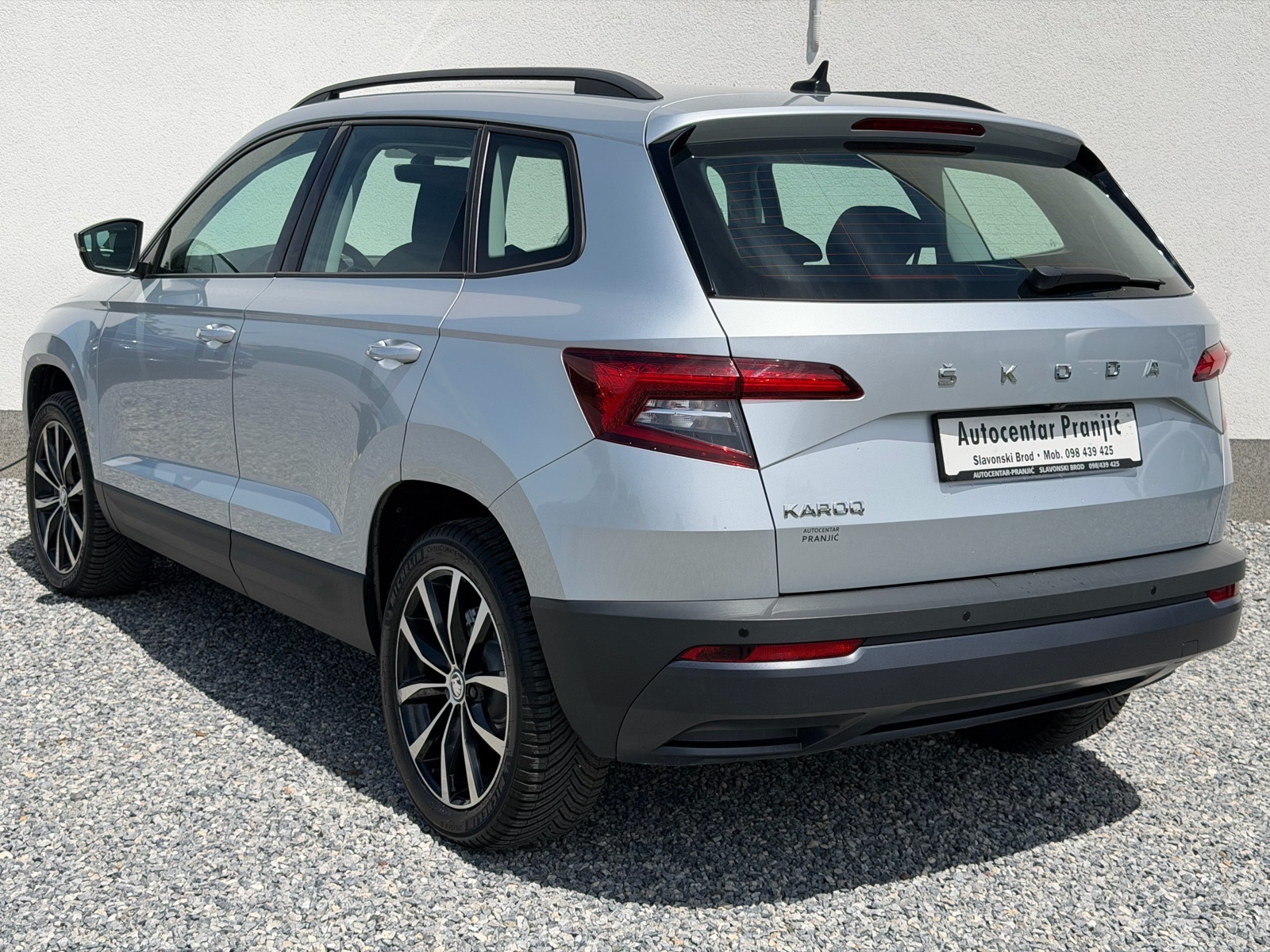 Škoda Karoq 1.6TDI/kamera/navigacija/tempomat/keyless/v.servis, fotografija 7