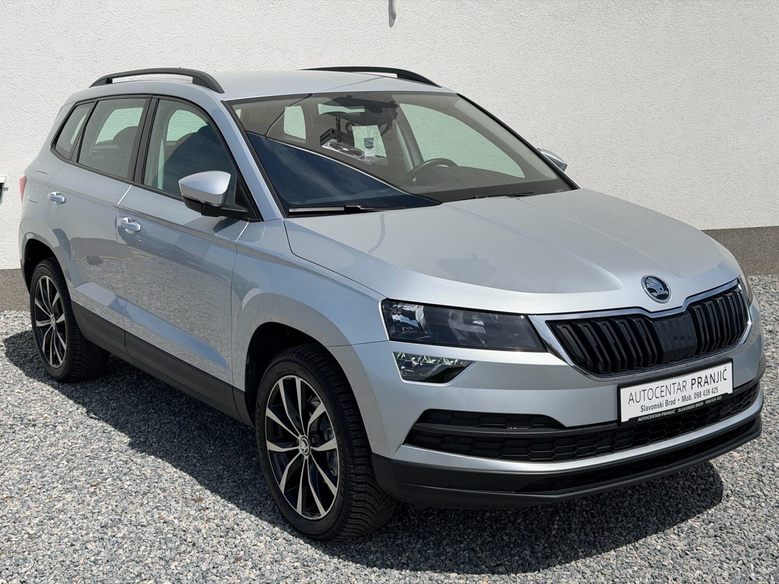 Škoda Karoq 1.6TDI/kamera/navigacija/tempomat/keyless/v.servis, fotografija 20