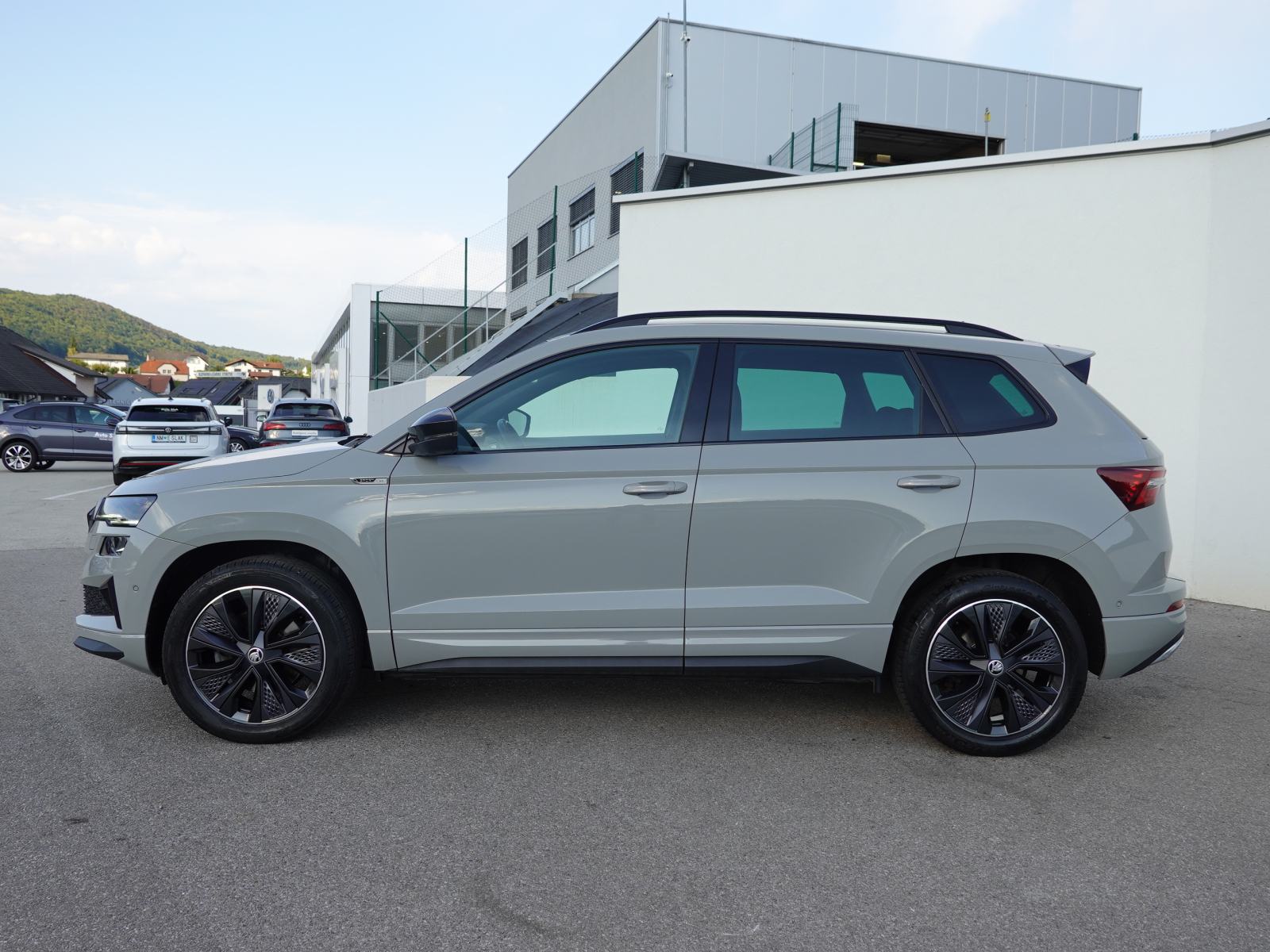 Škoda Karoq 2.0 TDI 4x4 Sportline DSG+F1+MATRIX+ACC+360°KAMERA+KEYLESS, fotografija 6