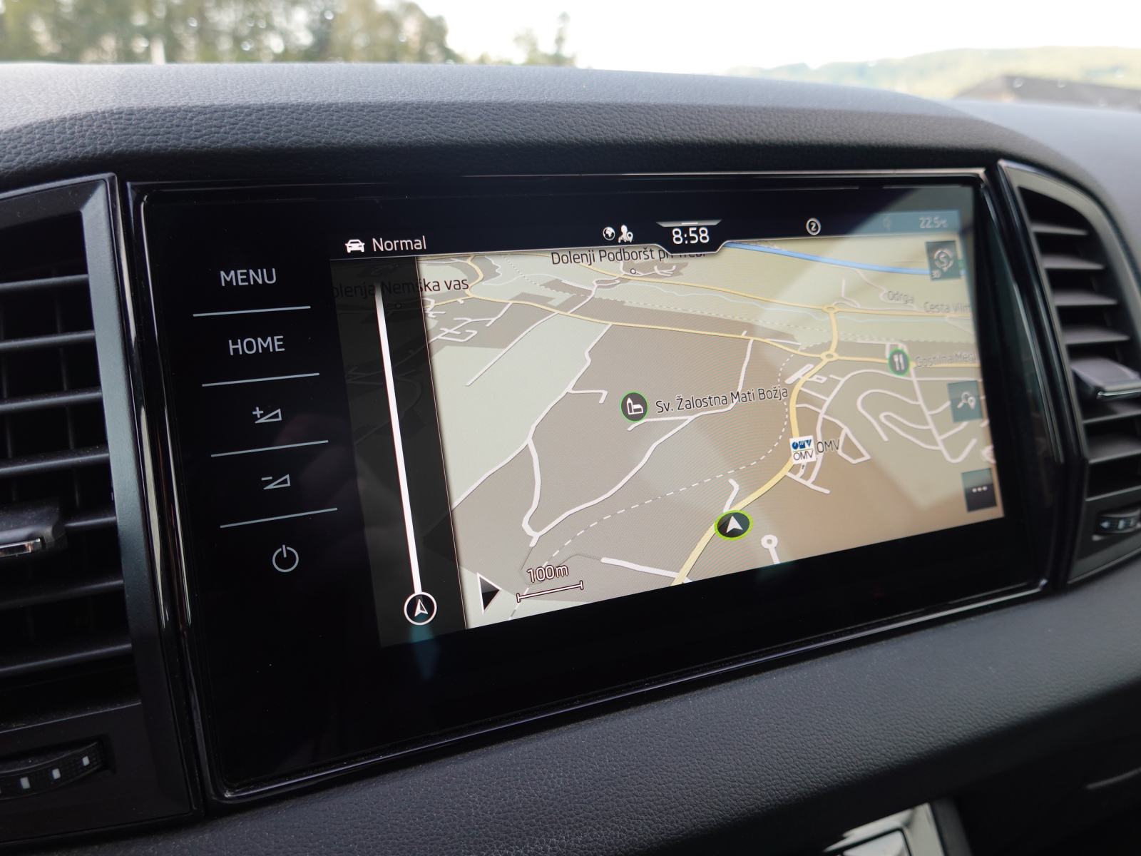 Škoda Karoq 2.0 TDI 4x4 Sportline DSG+F1+MATRIX+ACC+360°KAMERA+KEYLESS, fotografija 19