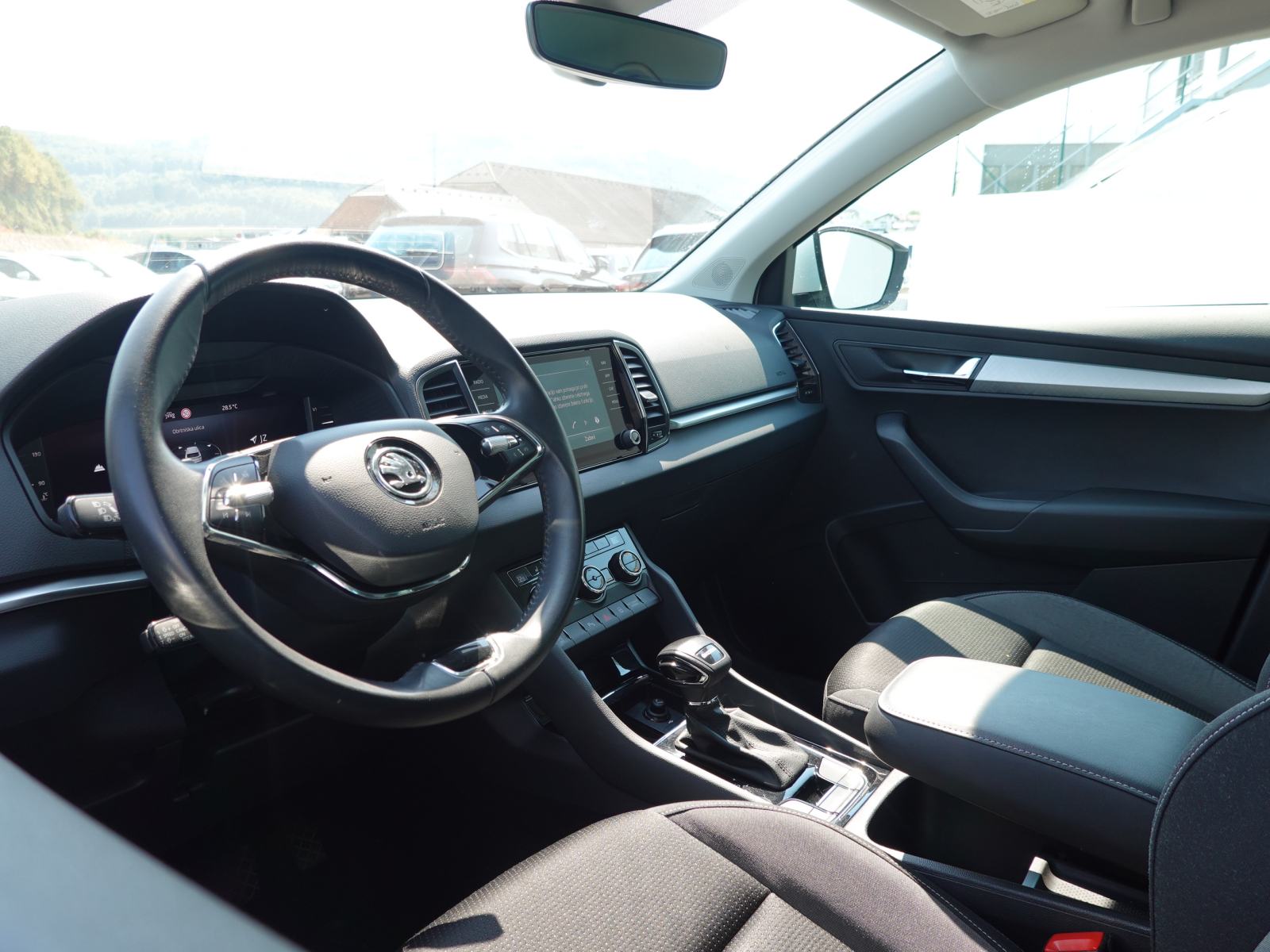 Škoda Karoq 2.0 TDI Ambition DSG+LED+VZV.KAMERA+NAVI+ACC, fotografija 7