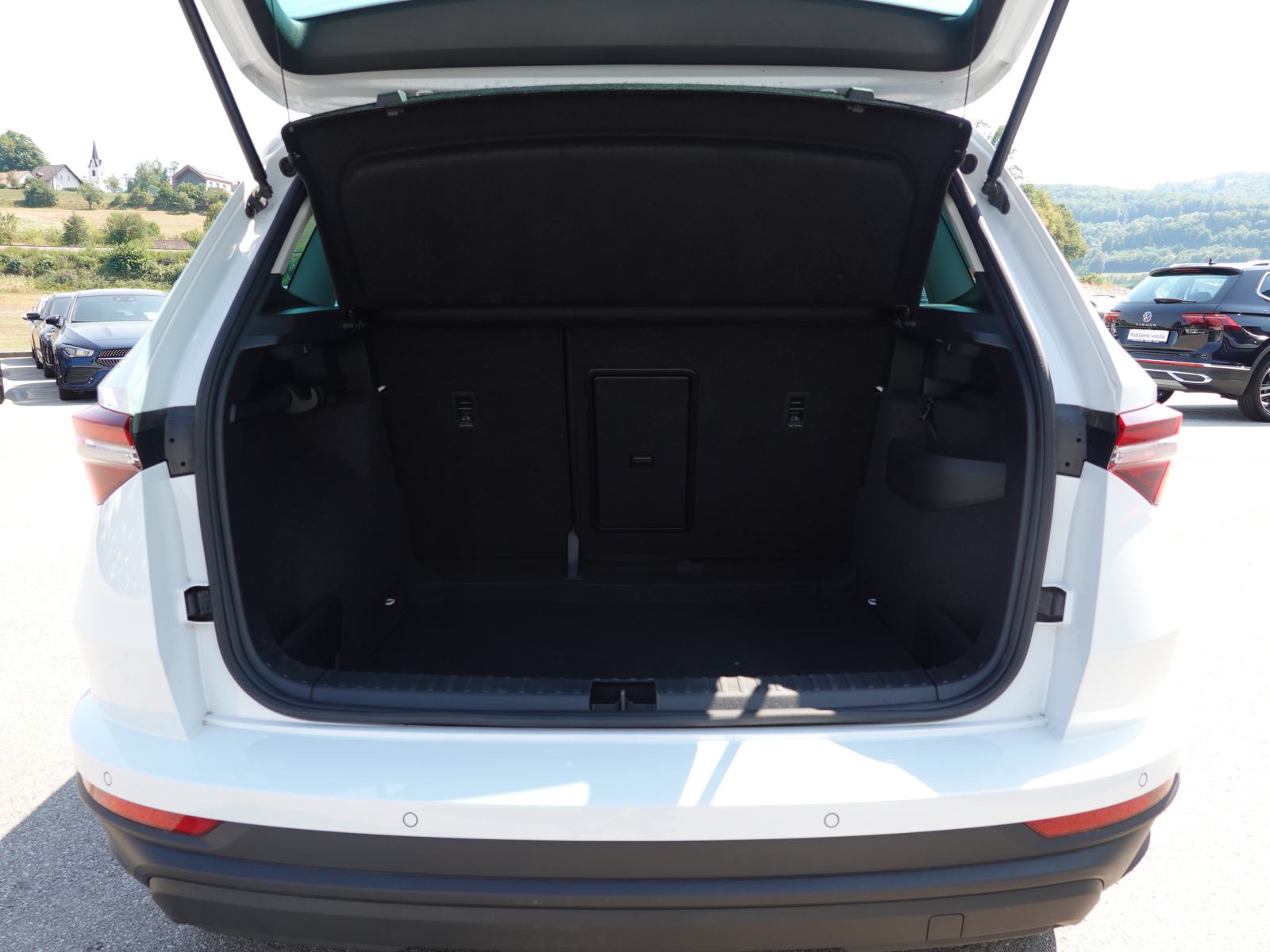 Škoda Karoq 2.0 TDI Ambition DSG+LED+VZV.KAMERA+NAVI+ACC, fotografija 19