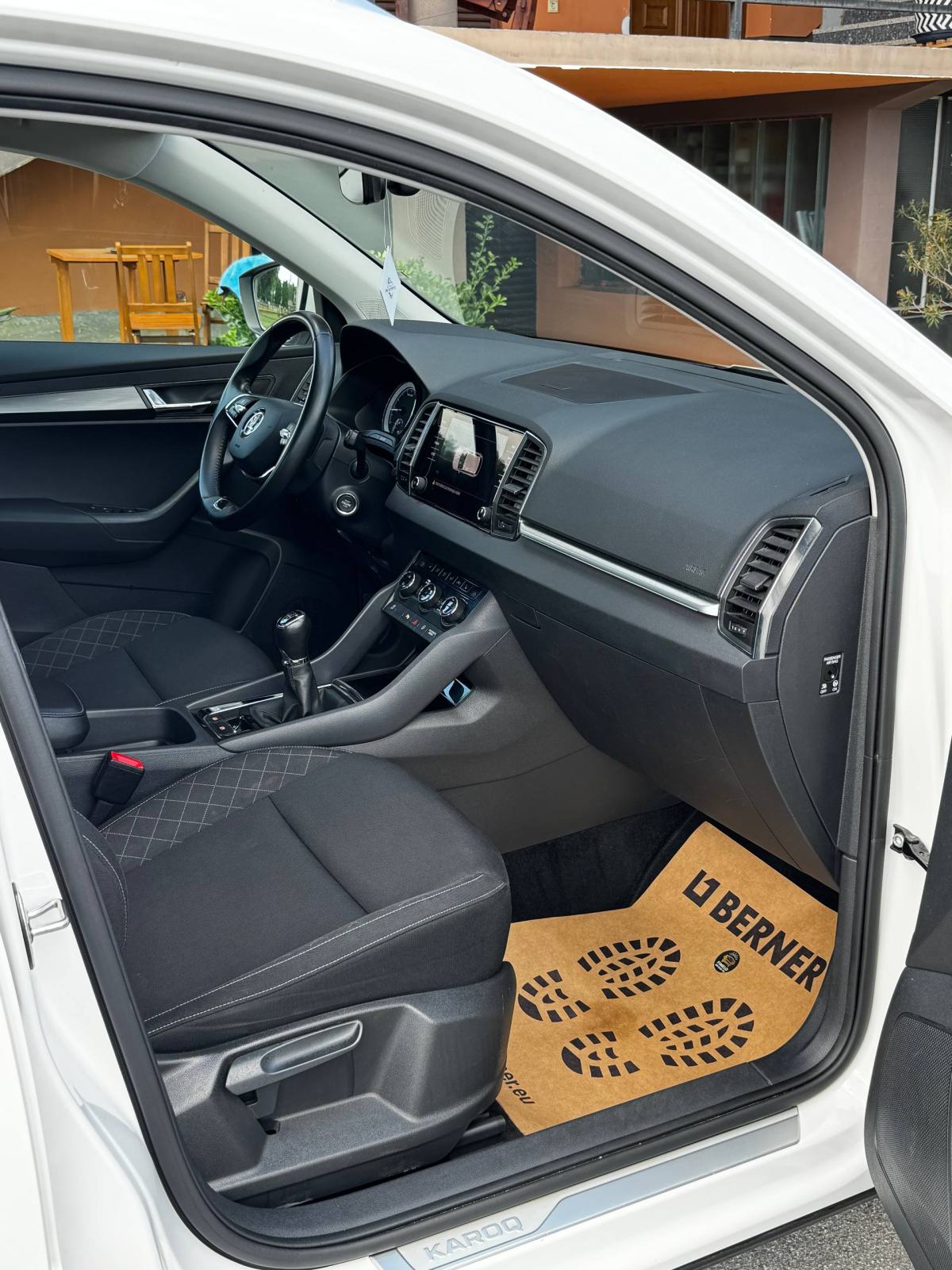 Škoda Karoq 2,0 TDI Ambition *KAMERA*KUKA*AMBIJENTE*SENZORI*, fotografija 18