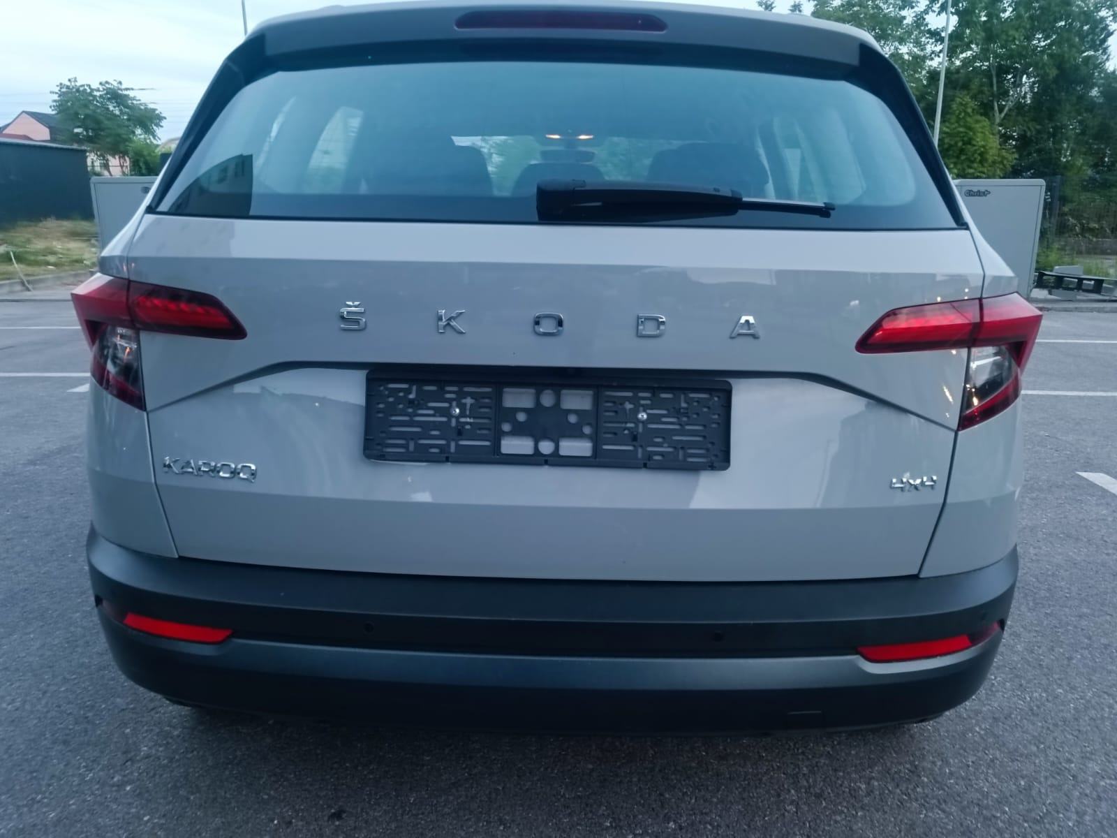 Škoda Karoq 2,0 TDI automatik 4x4, fotografija 3
