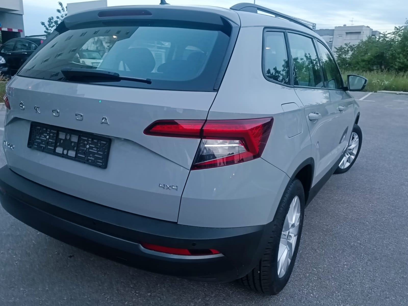 Škoda Karoq 2,0 TDI automatik 4x4, fotografija 4