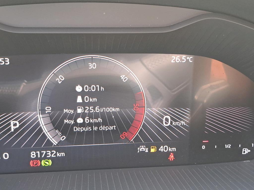 Škoda Karoq 2,0 TDI AUTOMATIK ALU NAVI 2xPDC KAMERA LED GARANCIJA, fotografija 11