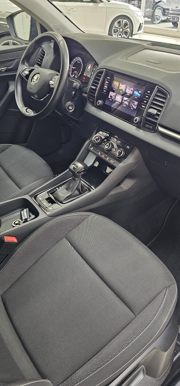 Škoda Karoq 2,0 TDI automatik AMBITION,LEASING DO 7g.BEZ UČEŠĆA, fotografija 12