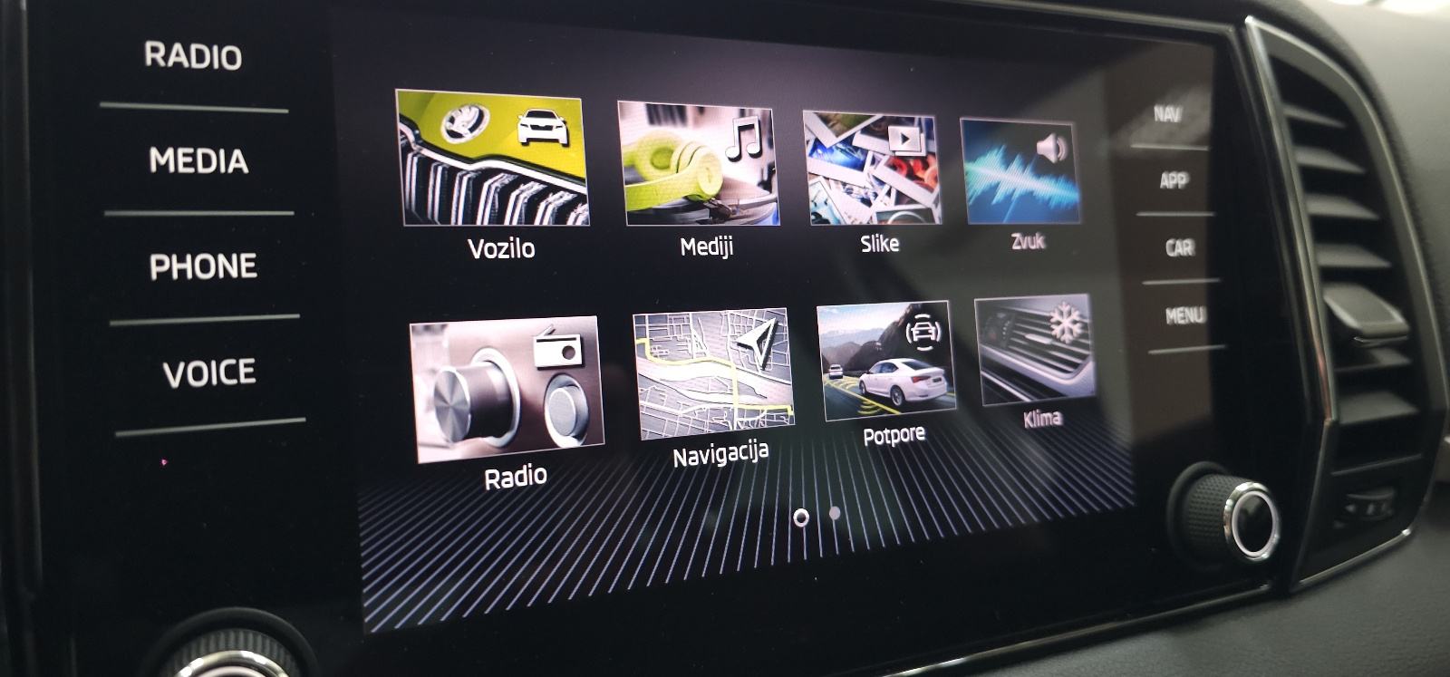 Škoda Karoq 2,0 TDI automatik AMBITION,LEASING DO 7g.BEZ UČEŠĆA, fotografija 18