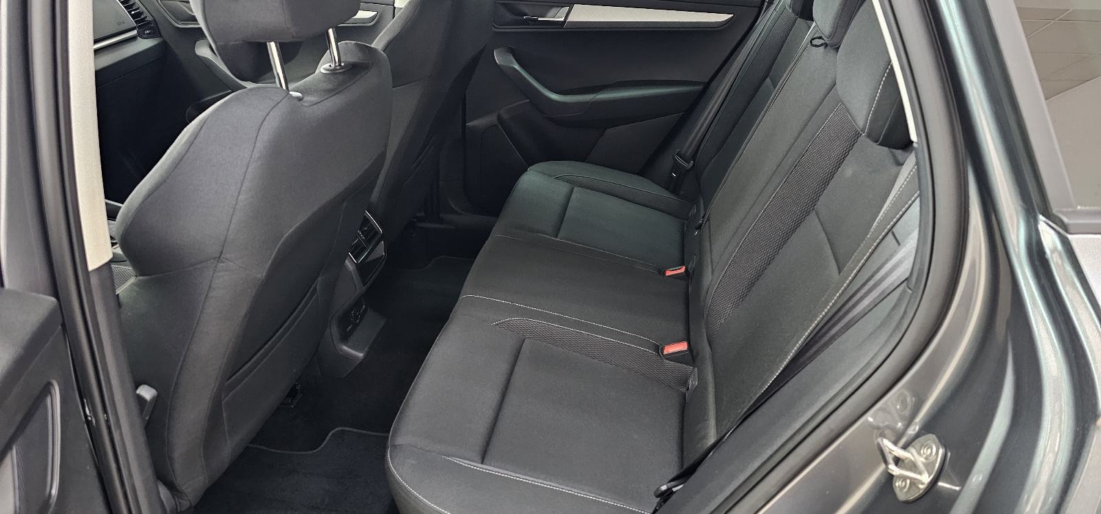 Škoda Karoq 2,0 TDI automatik AMBITION,LEASING DO 7g.BEZ UČEŠĆA, fotografija 11