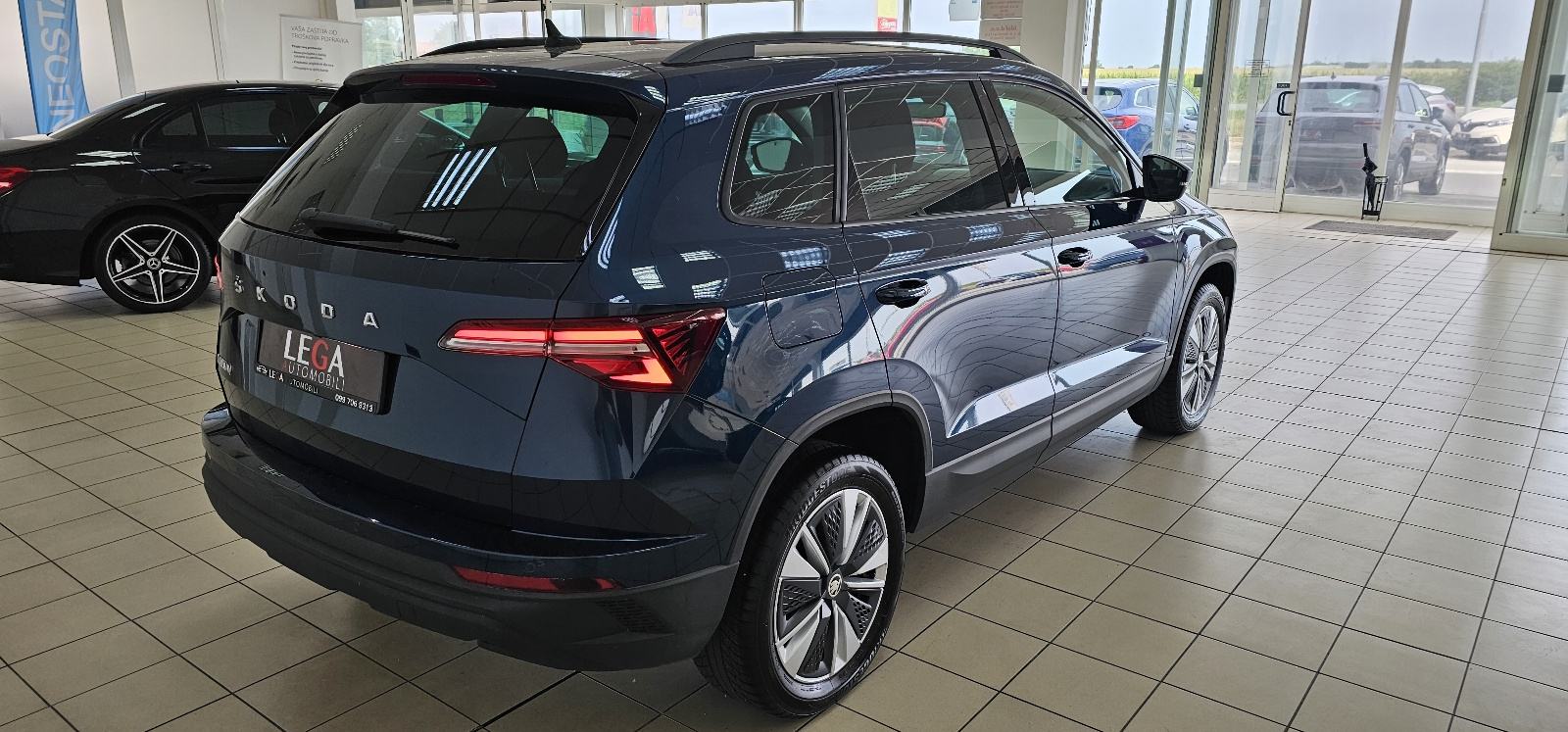 ŠKODA KAROQ 2.0 TDI AUTOMATIK,AMBITION,LEASING DO 8g.BEZ UČEŠĆA, pogled izvana - slika 4
