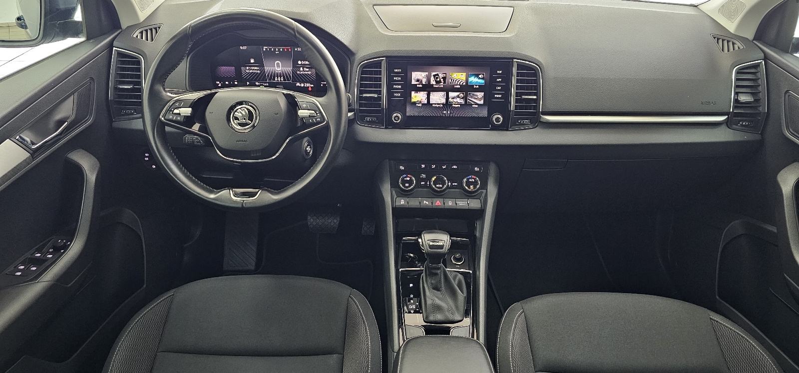 ŠKODA KAROQ 2.0 TDI AUTOMATIK,AMBITION,LEASING DO 8g.BEZ UČEŠĆA, fotografija 14