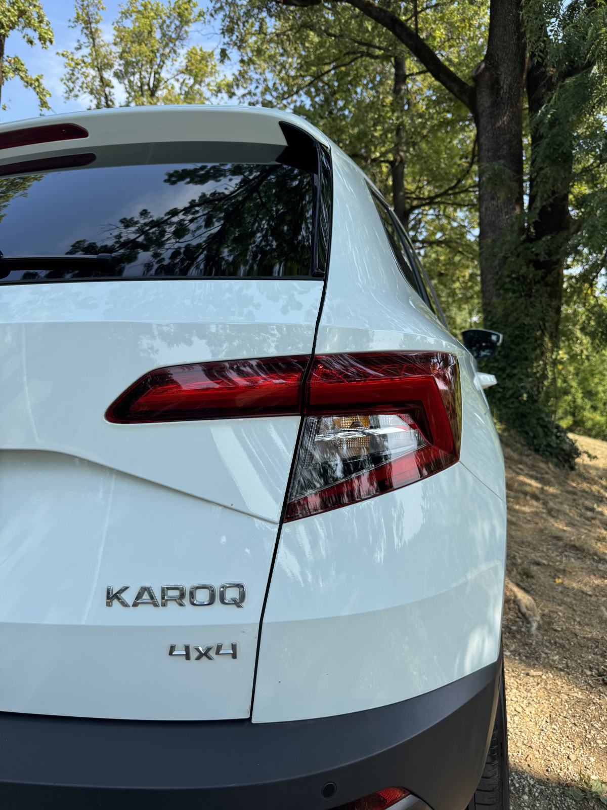 Škoda Karoq 2.0 TDI DSG 4X4 JAMSTVO DO 6/2027 VARIOFLEX SICEVI..., fotografija 14