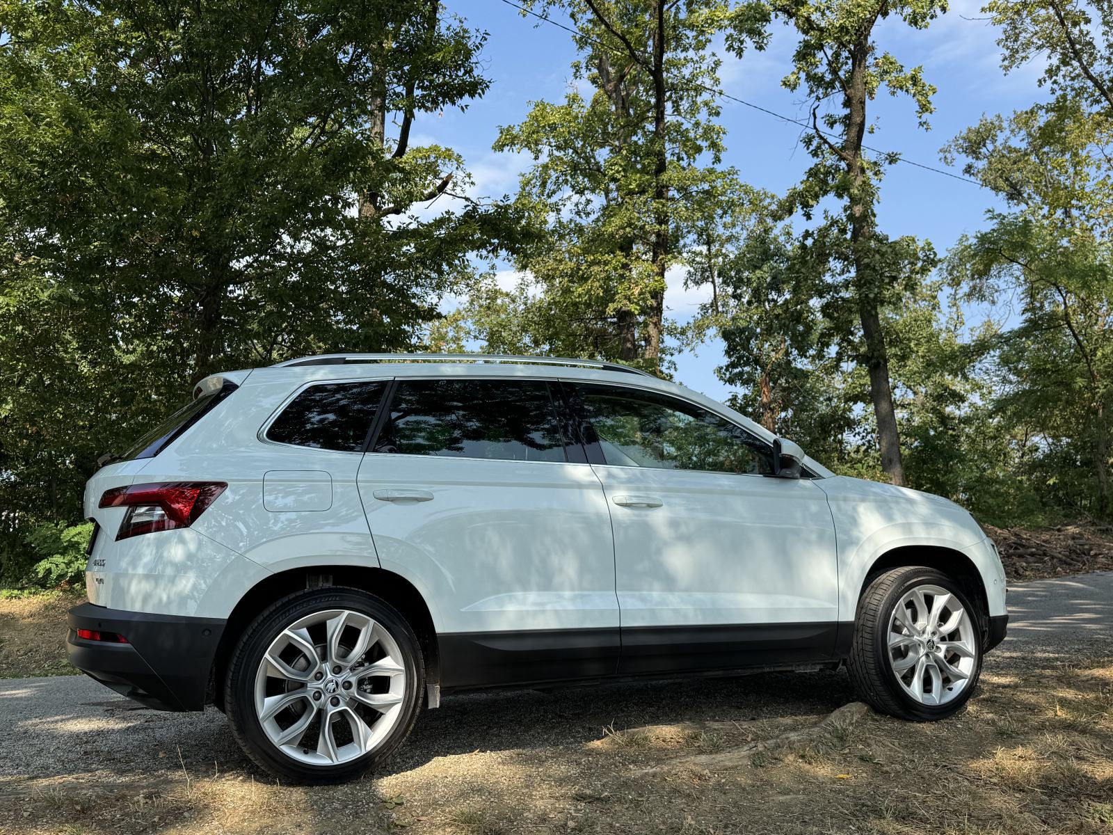 Škoda Karoq 2.0 TDI DSG 4X4 JAMSTVO DO 6/2027 VARIOFLEX SICEVI..., fotografija 8