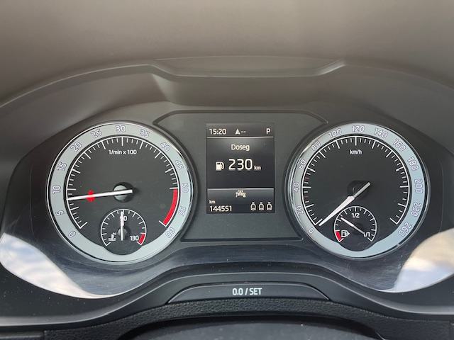 Škoda Karoq 2,0 TDI DSG Busuness 06/21, 144500 km, servisna knjižica, fotografija 9