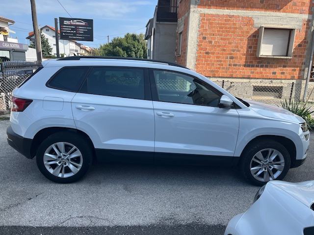 Škoda Karoq 2,0 TDI DSG Busuness 06/21, 144500 km, servisna knjižica, fotografija 4