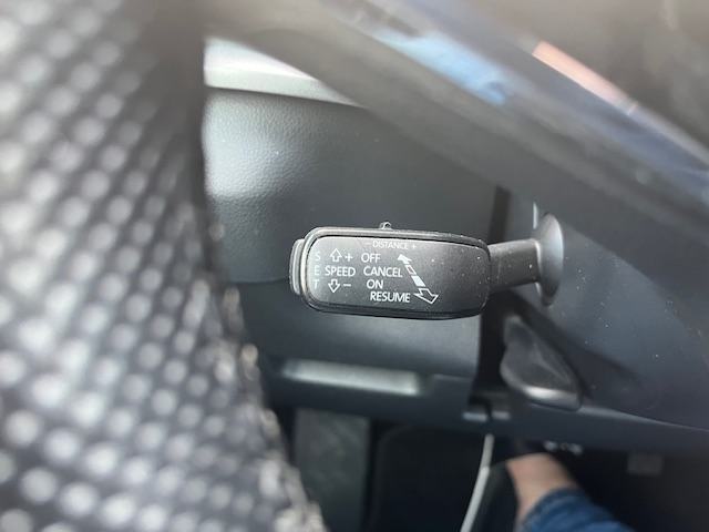 Škoda Karoq 2,0 TDI DSG Busuness 06/21, 144500 km, servisna knjižica, fotografija 19