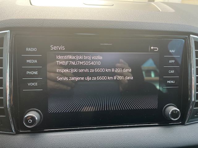 Škoda Karoq 2,0 TDI DSG Busuness 06/21, 144500 km, servisna knjižica, fotografija 20