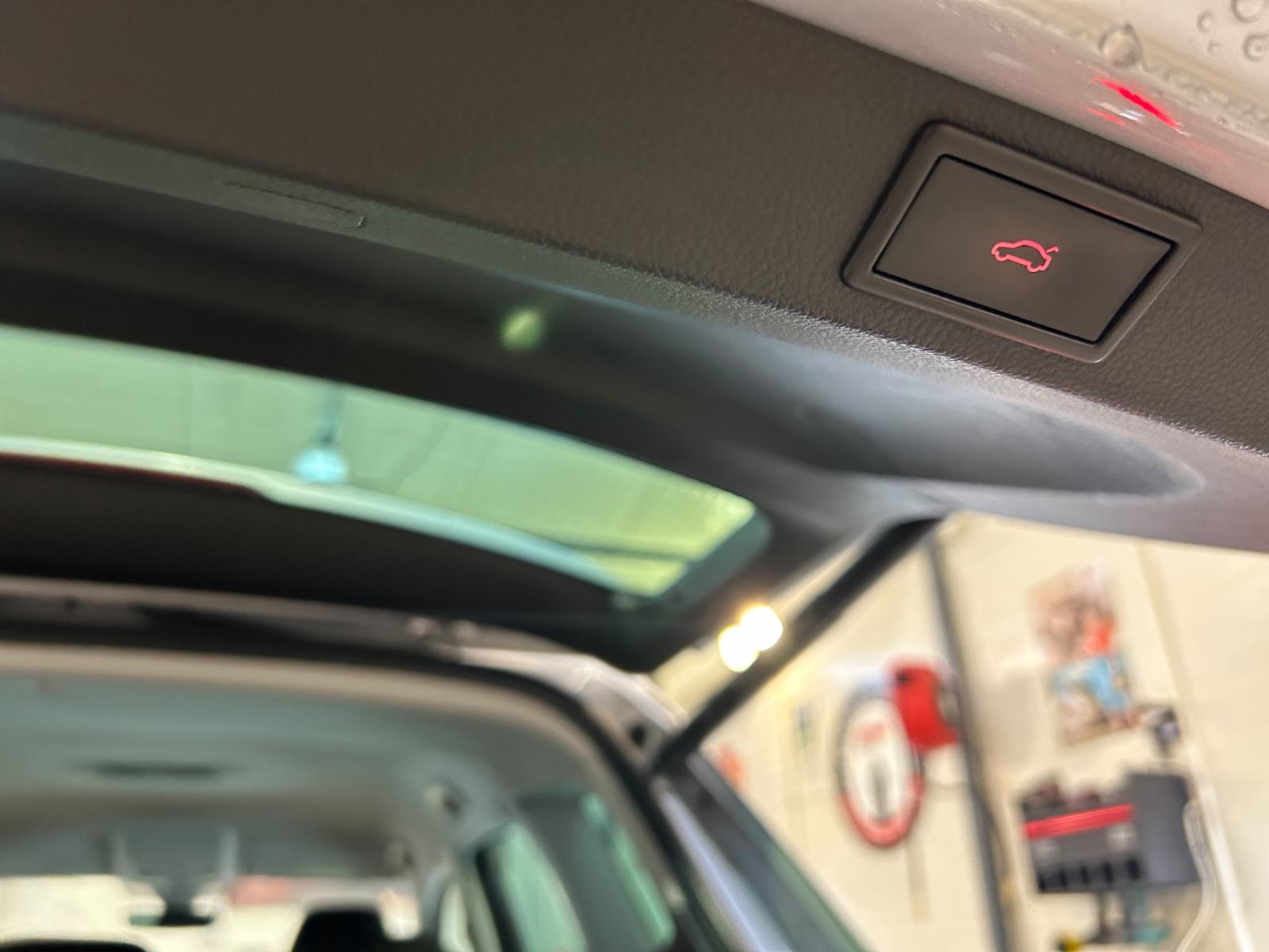 ŠKODA KAROQ 2,0 TDI DSG LED ALU 17 KAMERA PDC U PDV-U 12 MJ JAMSTVO, fotografija 7
