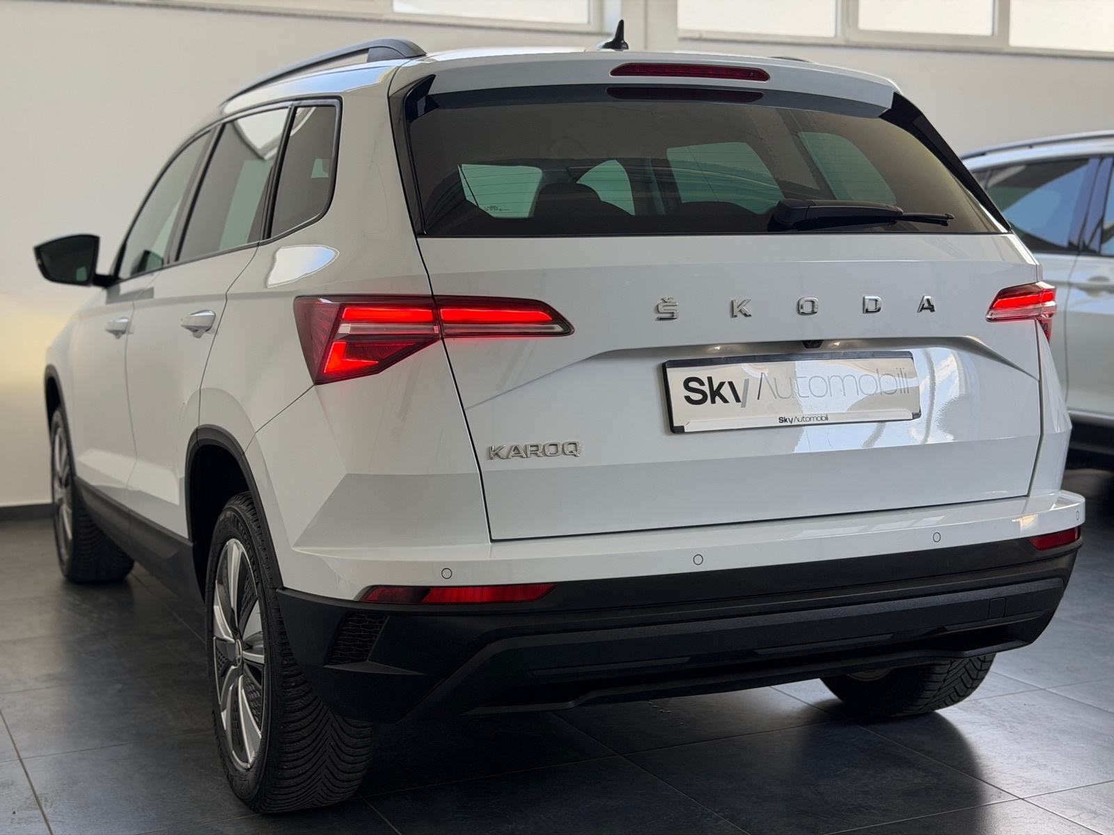 Škoda Karoq 2,0 TDI DSG, LED, KAMERA, JAMSTVO 24MJ, LEASING 0% UČEŠĆA, fotografija 5