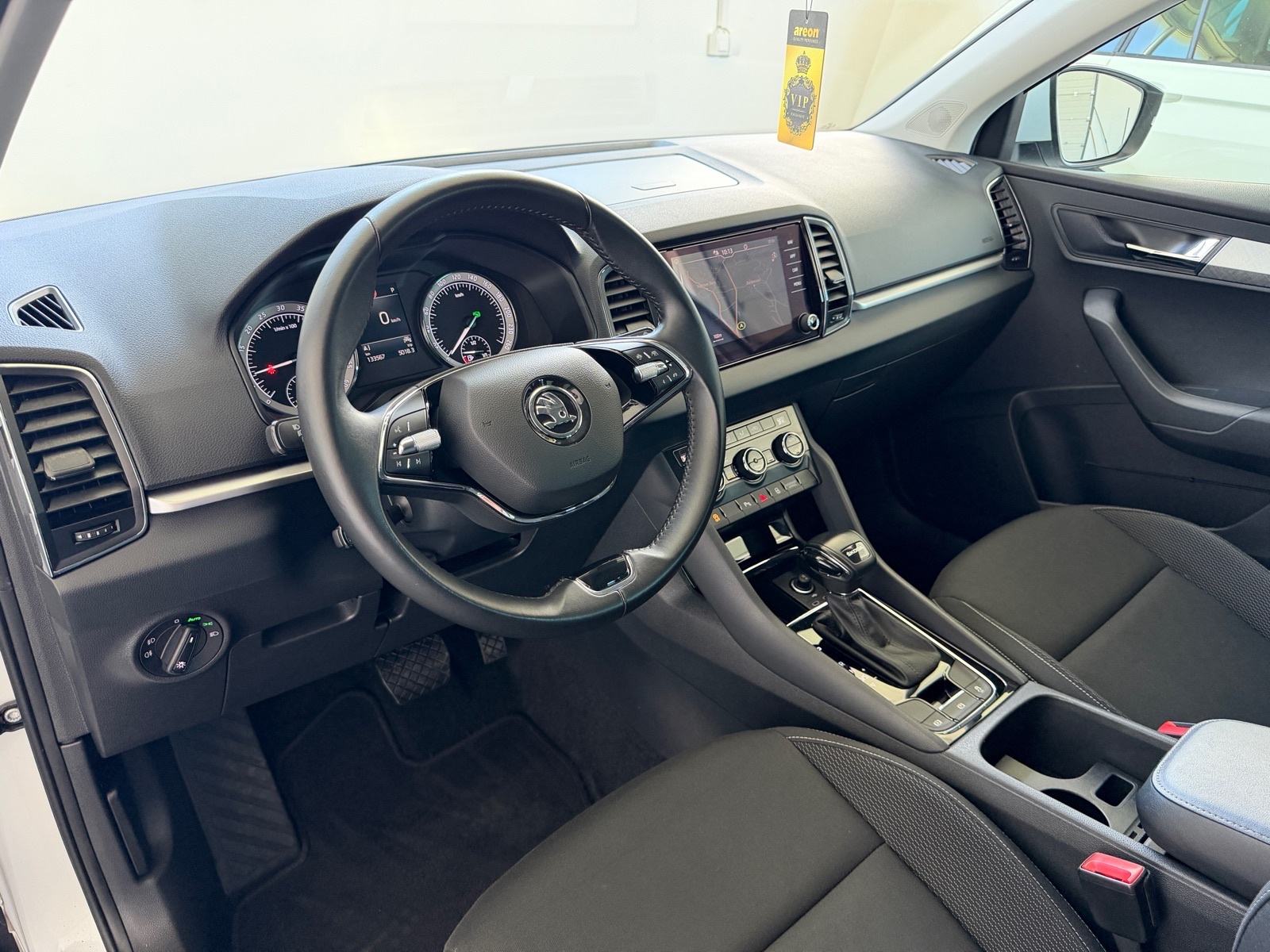 Škoda Karoq 2,0 TDI DSG, LED, KAMERA, JAMSTVO 24MJ, LEASING 0% UČEŠĆA, fotografija 9
