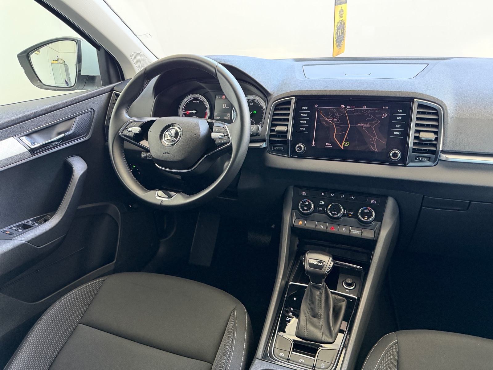 Škoda Karoq 2,0 TDI DSG, LED, KAMERA, JAMSTVO 24MJ, LEASING 0% UČEŠĆA, fotografija 10