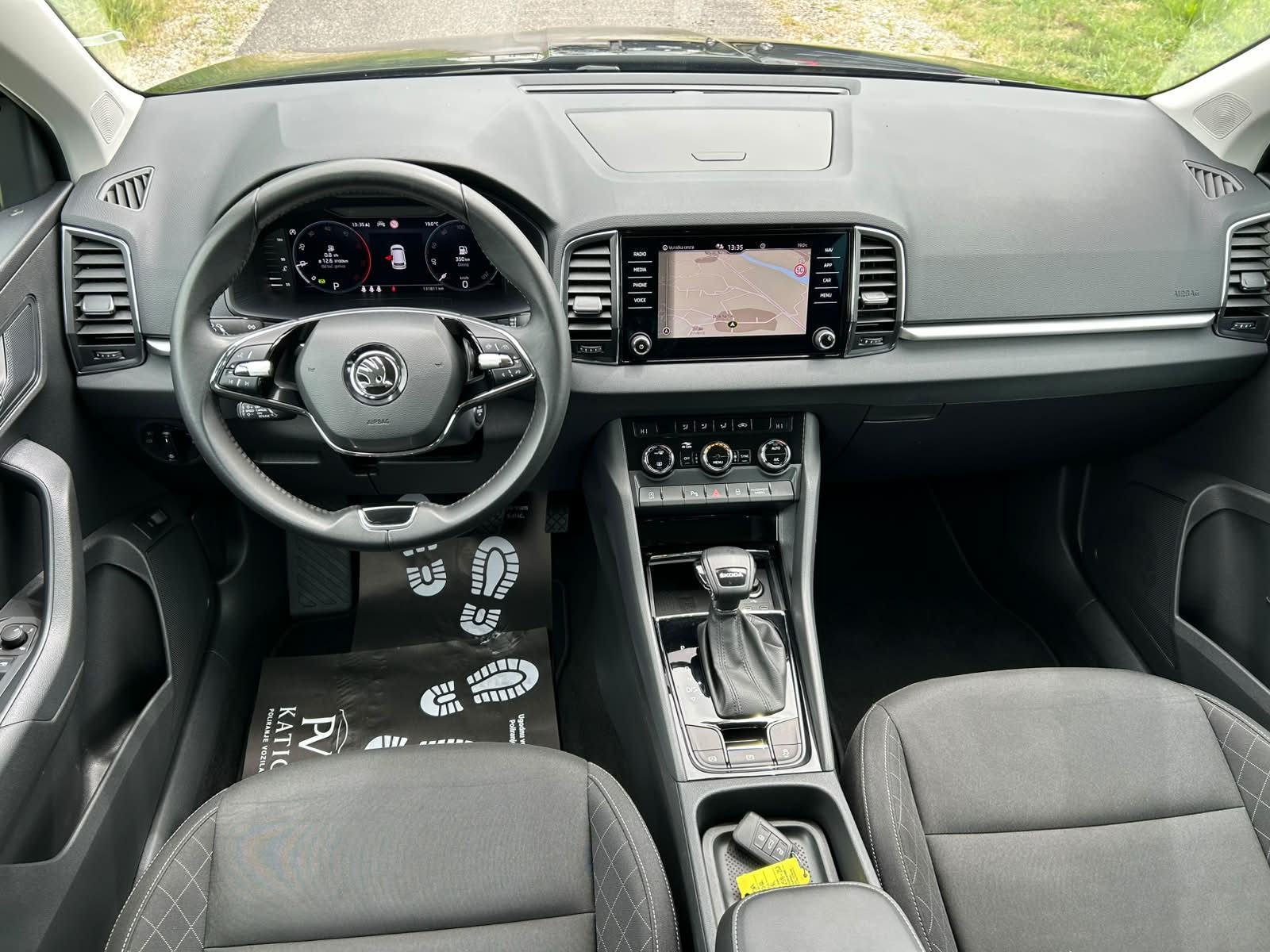 ŠKODA KAROQ 2,0 TDI DSG LED VIRTUAL KAMERA PDC U PDV-U 12 MJ JAMSTVO, fotografija 8