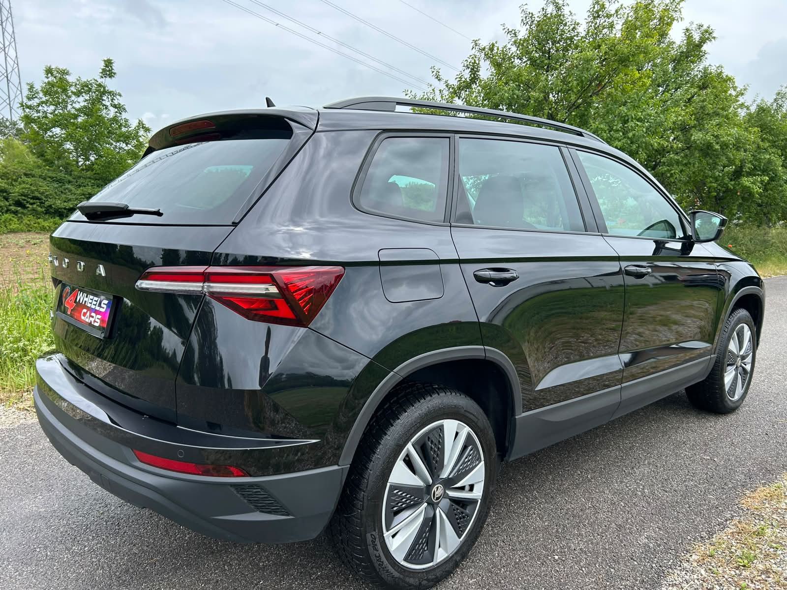 ŠKODA KAROQ 2,0 TDI DSG LED VIRTUAL KAMERA PDC U PDV-U 12 MJ JAMSTVO, fotografija 4