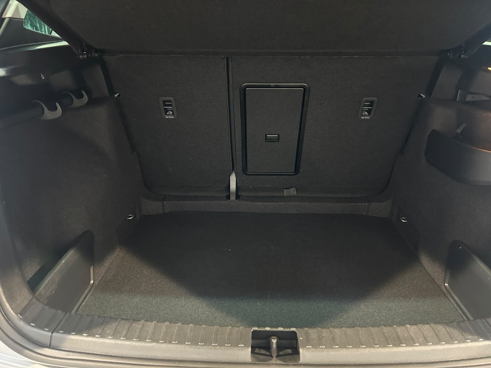ŠKODA KAROQ 2,0 TDI DSG LED VIRTUAL KAMERA PDC U PDV-U 12 MJ JAMSTVO, fotografija 6