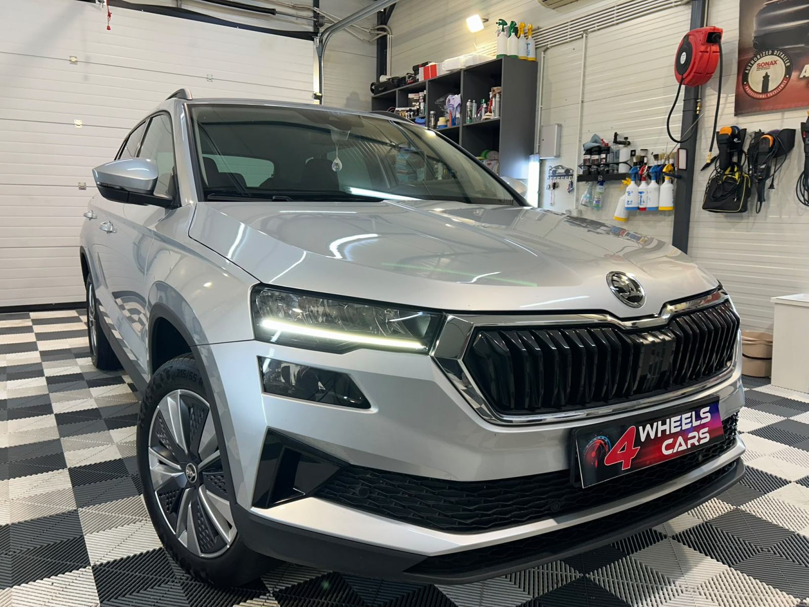 ŠKODA KAROQ 2,0 TDI DSG LED VIRTUAL KAMERA PDC U PDV-U 12 MJ JAMSTVO, fotografija 4