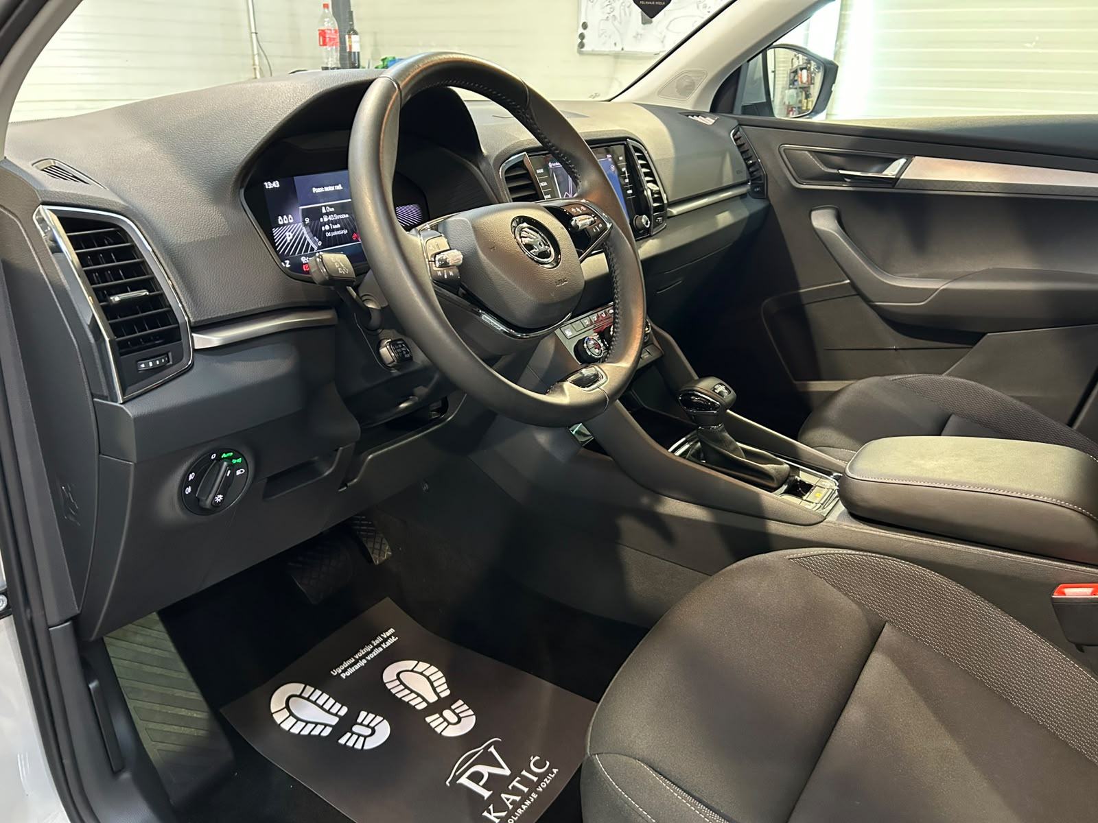 ŠKODA KAROQ 2,0 TDI DSG LED VIRTUAL KAMERA PDC U PDV-U 12 MJ JAMSTVO, fotografija 19