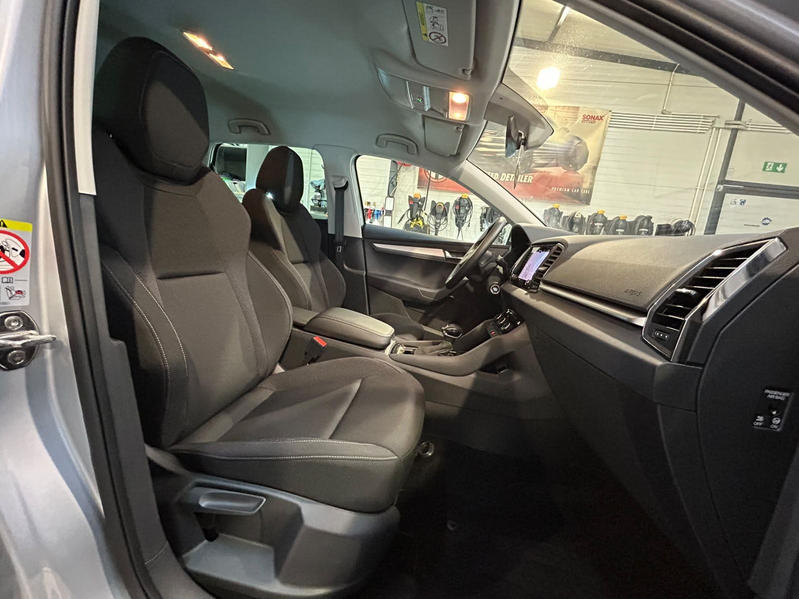 ŠKODA KAROQ 2,0 TDI DSG LED VIRTUAL KAMERA PDC U PDV-U 12 MJ JAMSTVO, fotografija 12