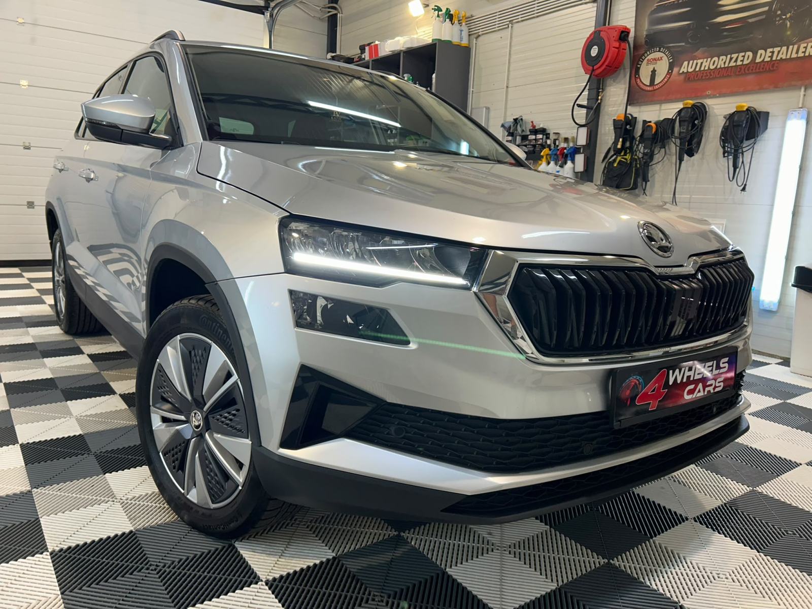 ŠKODA KAROQ 2,0 TDI DSG LED VIRTUAL KAMERA PDC U PDV-U 12 MJ JAMSTVO, fotografija 3