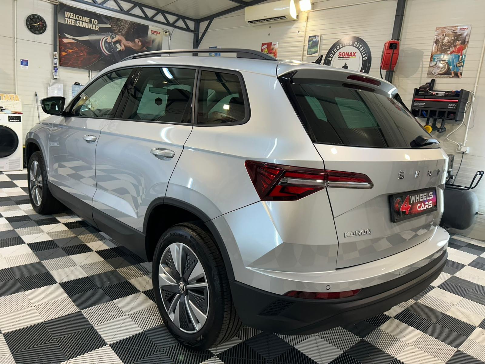 ŠKODA KAROQ 2,0 TDI DSG LED VIRTUAL KAMERA PDC U PDV-U 12 MJ JAMSTVO, fotografija 5