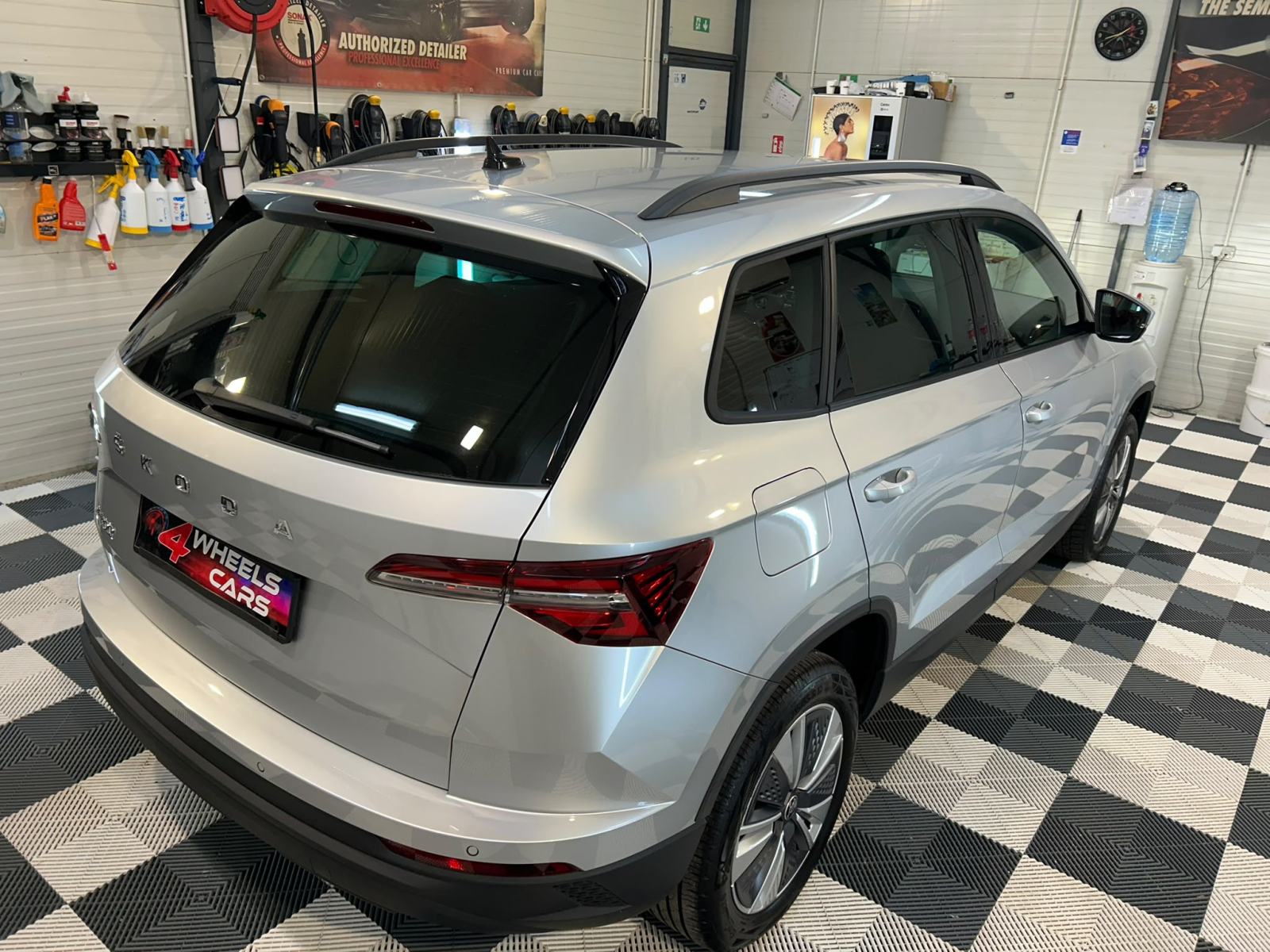 ŠKODA KAROQ 2,0 TDI DSG LED VIRTUAL KAMERA PDC U PDV-U 12 MJ JAMSTVO, fotografija 8