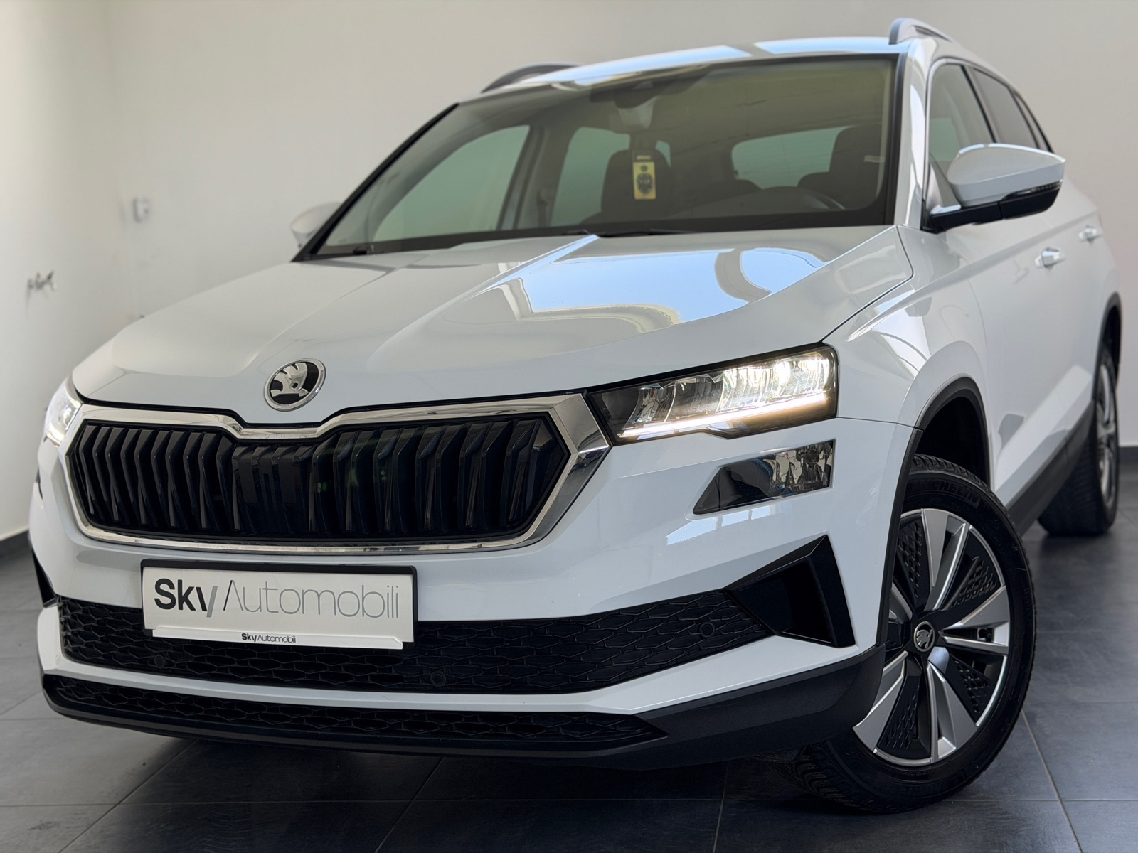 Škoda Karoq 2,0 TDI DSG, NAVI, KAMERA, JAMSTVO 24MJ, LEASING 0% UČEŠĆA, fotografija 1