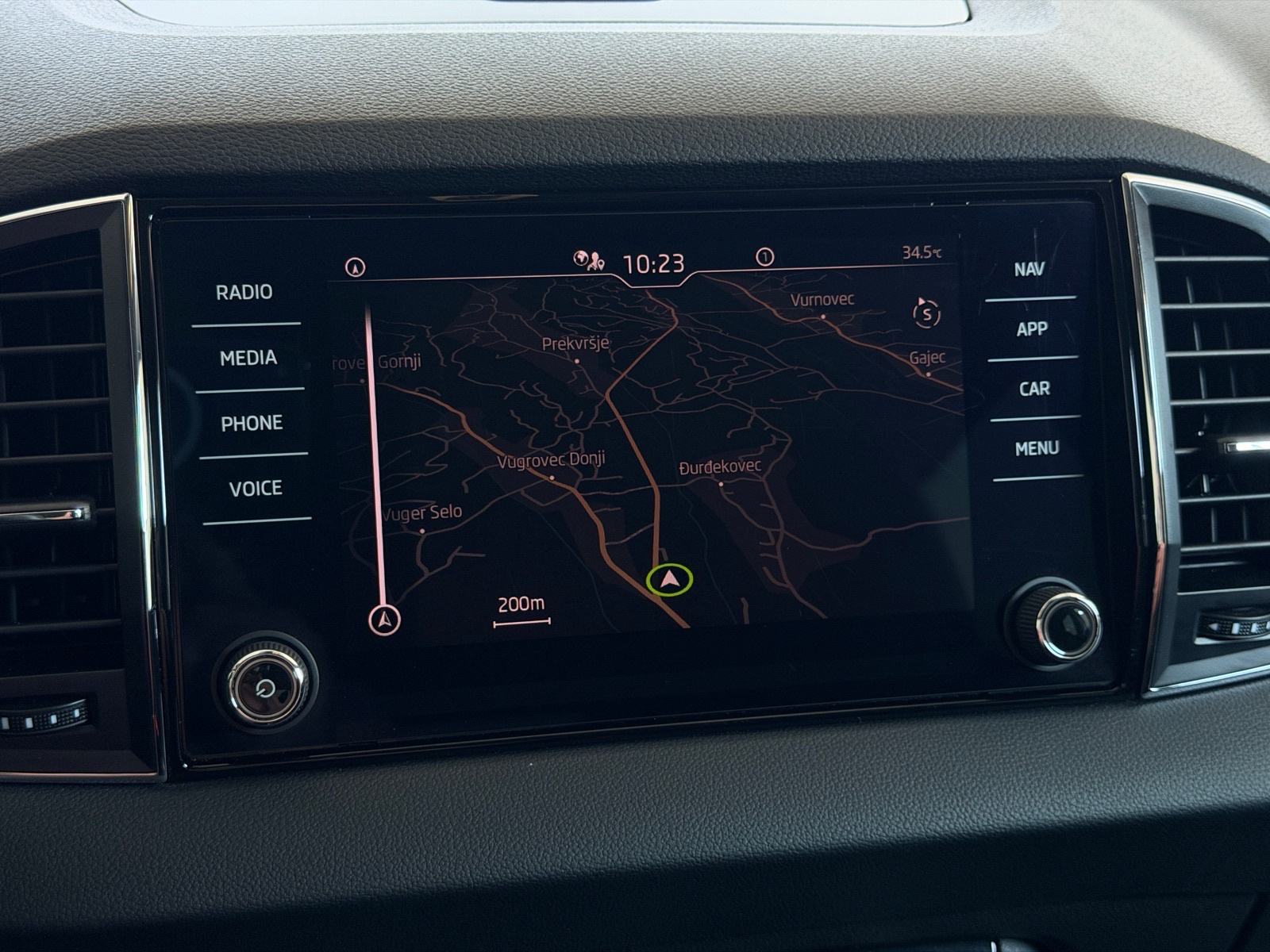Škoda Karoq 2,0 TDI DSG, NAVI, KAMERA, JAMSTVO 24MJ, LEASING 0% UČEŠĆA, fotografija 15