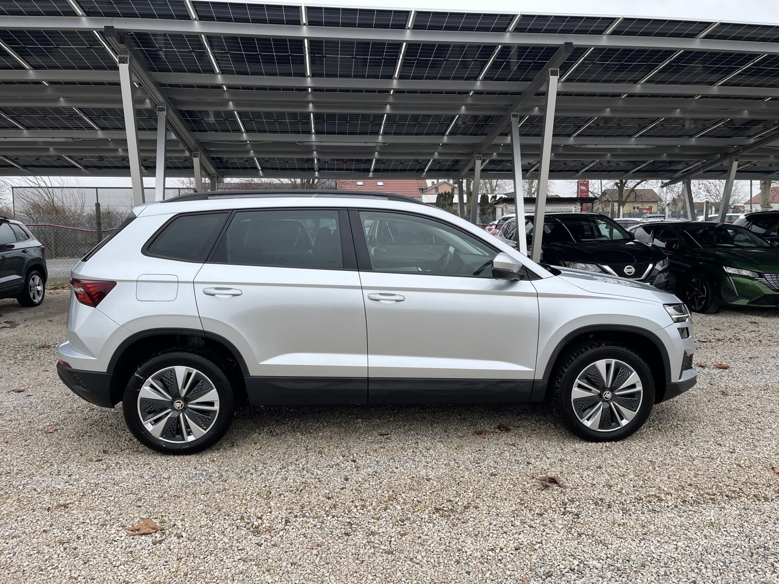 Škoda Karoq 2,0 TDI DSG - NAVI, LEASING BEZ UČEŠĆA I BEZ JAMCA, fotografija 8
