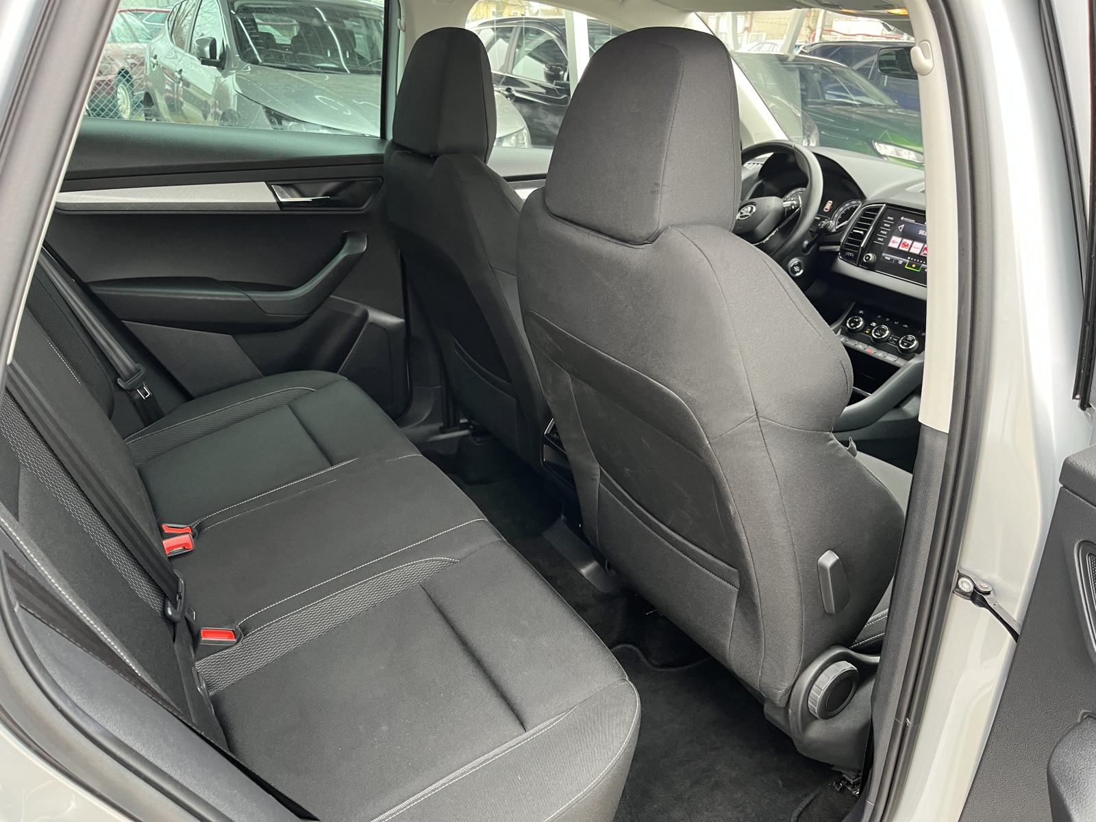 Škoda Karoq 2,0 TDI DSG - NAVI, LEASING BEZ UČEŠĆA I BEZ JAMCA, fotografija 13