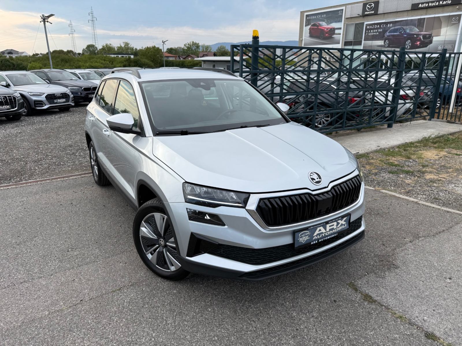 Škoda Karoq 2.0 TDI DSG °NAVI°LED°JAMSTVO 12MJ°LEASING BEZ UČEŠĆA°, fotografija 9