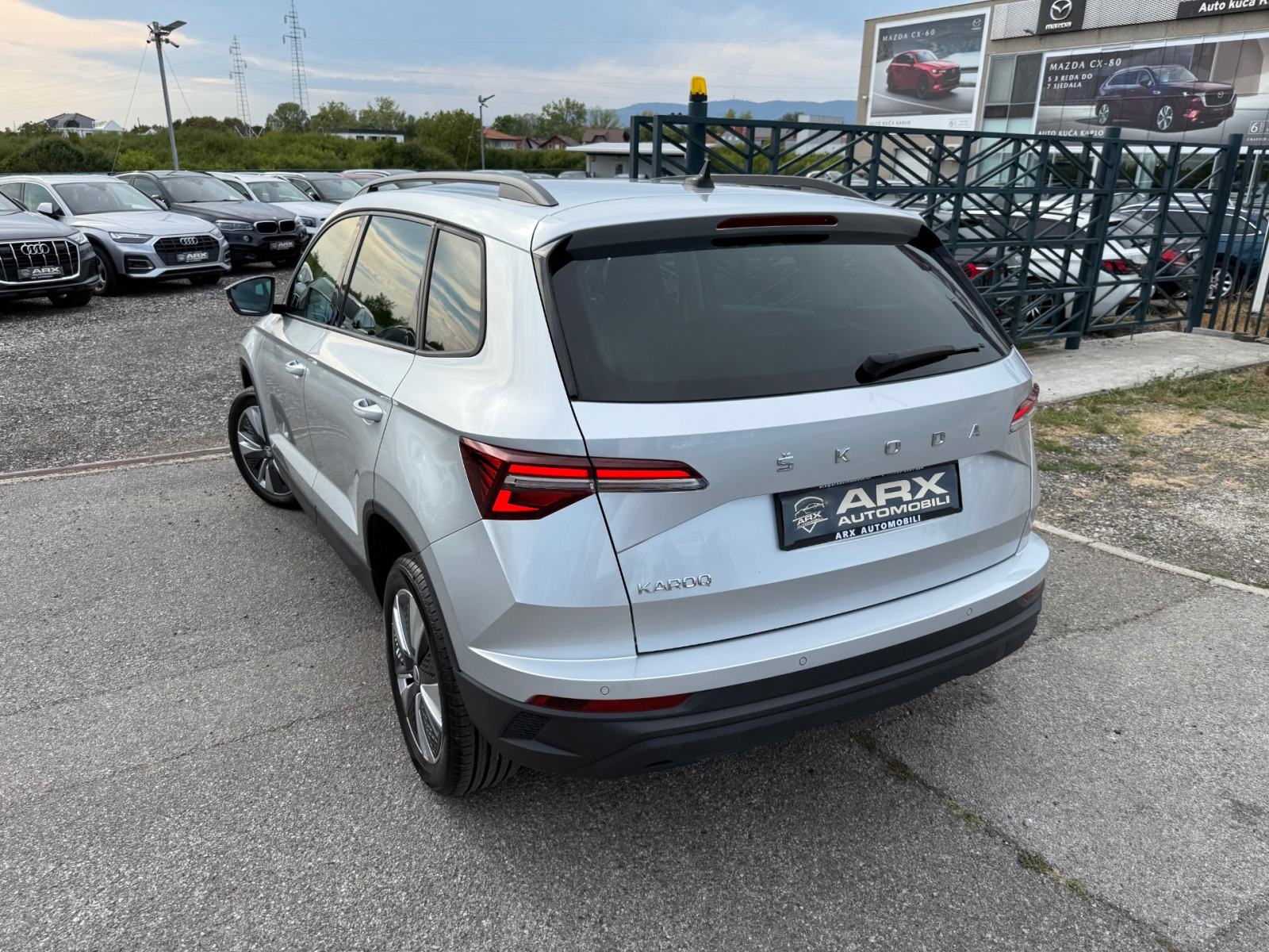 Škoda Karoq 2.0 TDI DSG °NAVI°LED°JAMSTVO 12MJ°LEASING BEZ UČEŠĆA°, fotografija 10