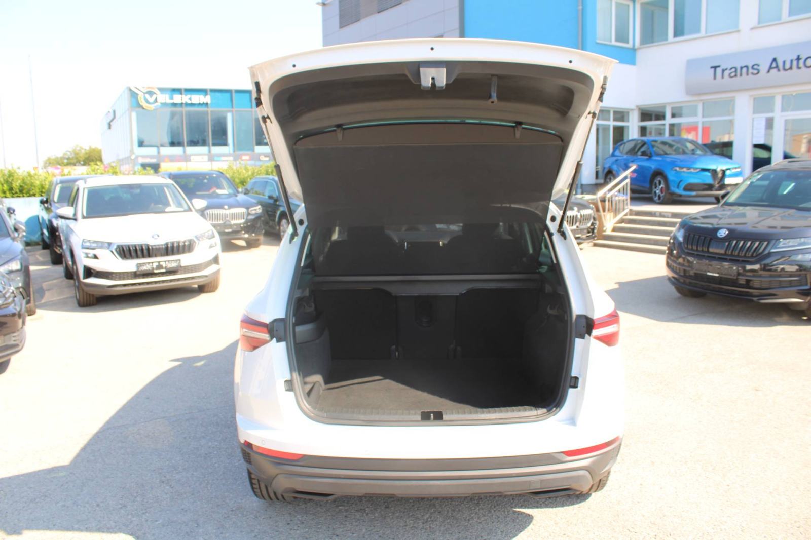 Škoda Karoq 2.0 TDi DSG *NAVIGACIJA, LED, KAMERA*, fotografija 9