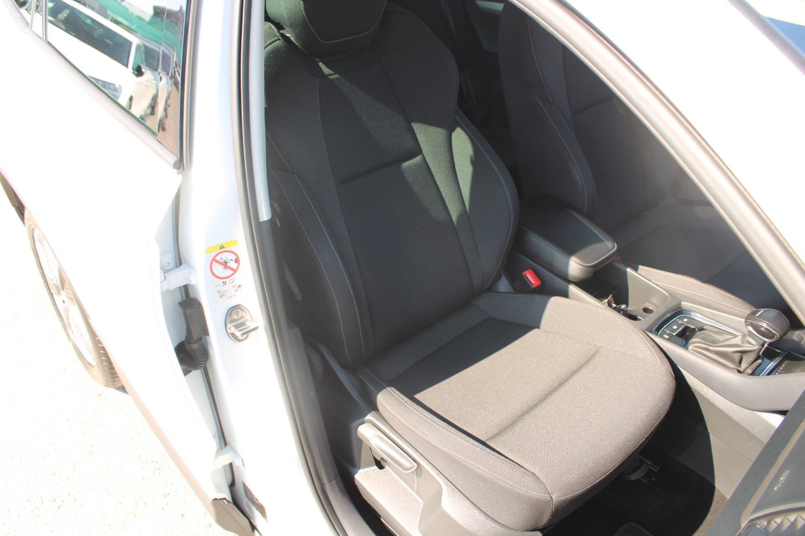 Škoda Karoq 2.0 TDi DSG *NAVIGACIJA, LED, KAMERA*, fotografija 12