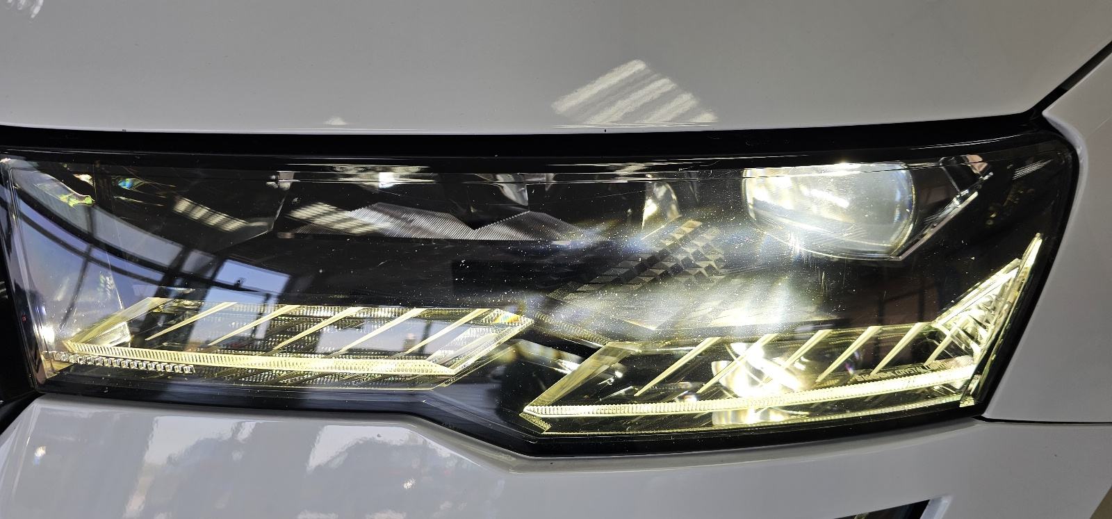 Škoda Karoq 2,0 TDI DSG SPORTLINE,LEASING DO 8g.BEZ UČEŠĆA, fotografija 10
